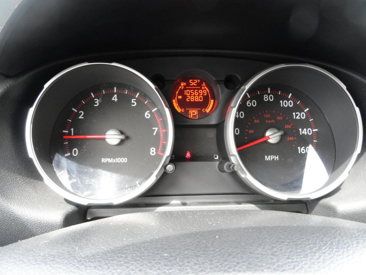 2010 Phantom White Pearl /Graphite Nissan Rogue SL (JN8AS5MV3AW) with an 2.5L L4 DOHC 16V engine, Automatic transmission, located at 827 W 26th Street, Erie, PA, 16508, (814) 455-3401, 42.105431, -80.090942 - Thanks for looking at our recent trade in with low miles for the year and no accidents. This is the SL all-wheel drive model with all the options for the model year including leather seating, power drivers seat, heated seats, power sunroof, remote start, keyless entry and lots more. A full service w - Photo#14