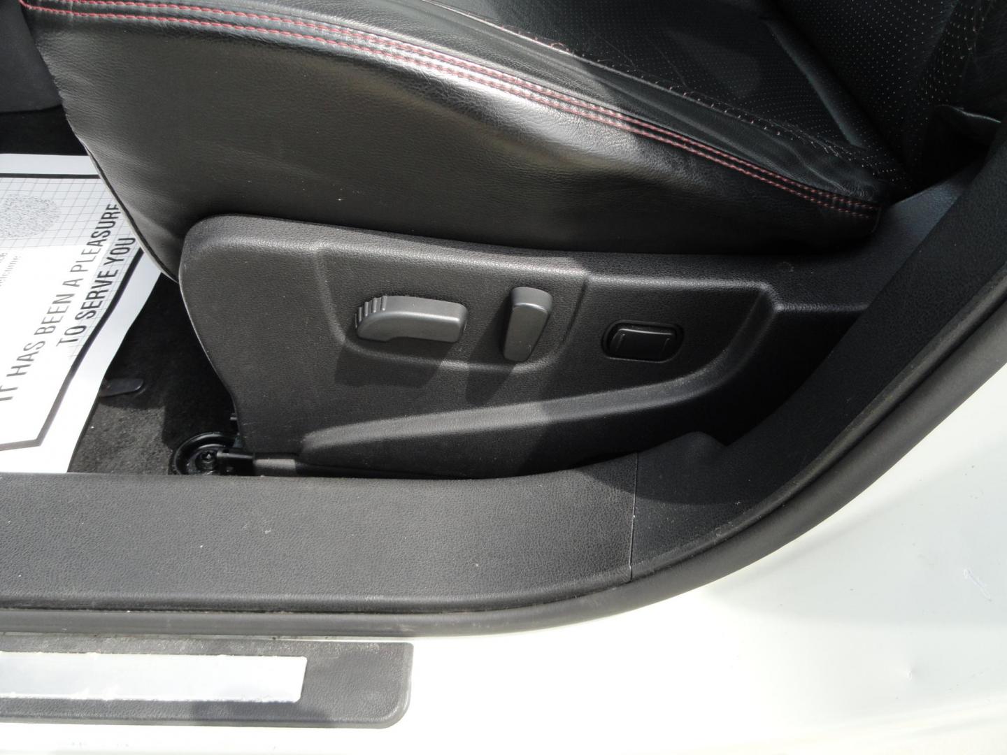2010 Phantom White Pearl /Graphite Nissan Rogue SL (JN8AS5MV3AW) with an 2.5L L4 DOHC 16V engine, Automatic transmission, located at 827 W 26th Street, Erie, PA, 16508, (814) 455-3401, 42.105431, -80.090942 - Thanks for looking at our recent trade in with low miles for the year and no accidents. This is the SL all-wheel drive model with all the options for the model year including leather seating, power drivers seat, heated seats, power sunroof, remote start, keyless entry and lots more. A full service w - Photo#22