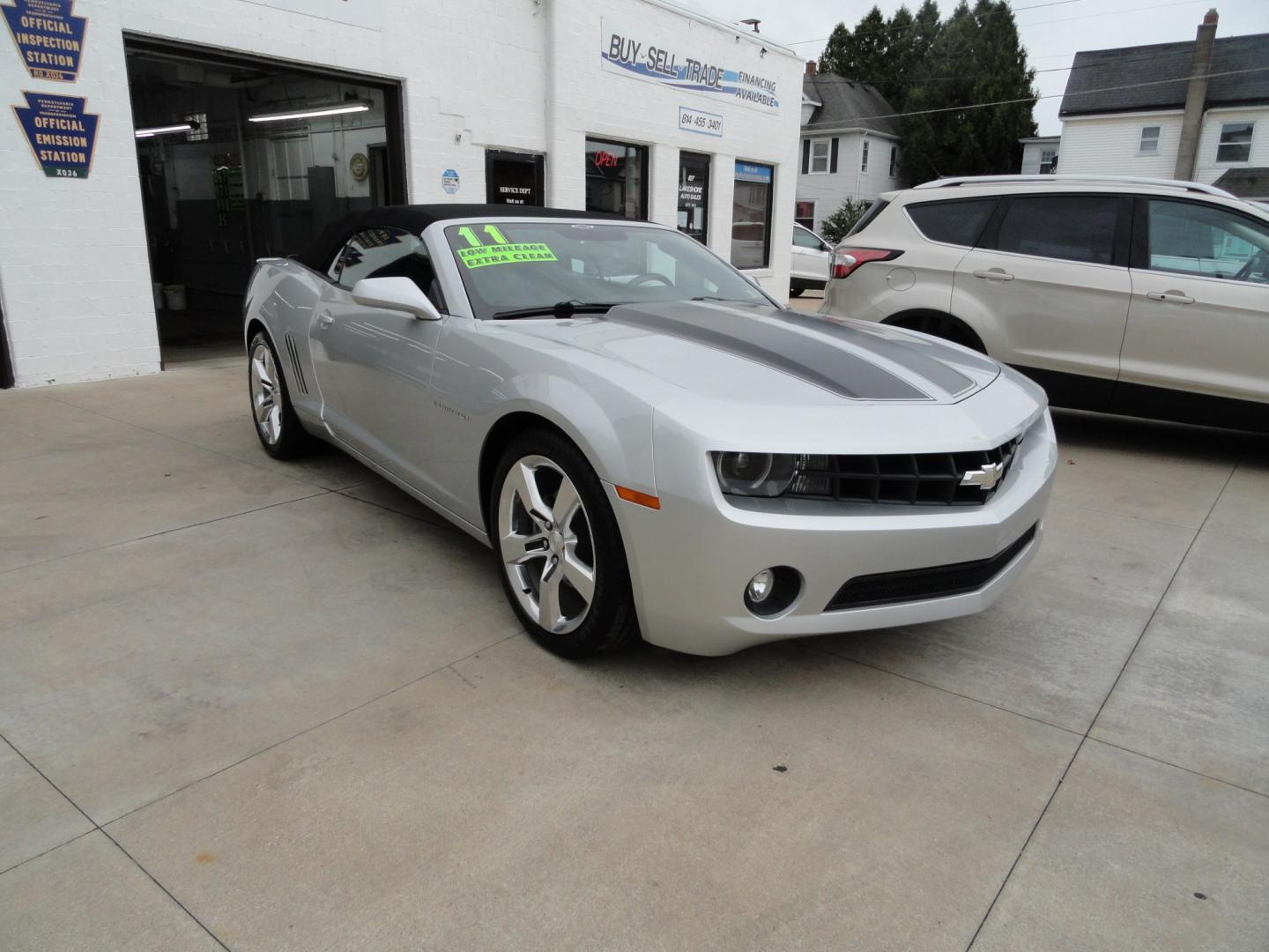 2011 Silver Ice Metallic /Two Tone Chevrolet Camaro RS (2G1FB3DD7B9) with an 3.6L V6 DOHC 24V engine, 6-Speed Automatic transmission, located at 827 W 26th Street, Erie, PA, 16508, (814) 455-3401, 42.105431, -80.090942 - Thanks for looking at our like new low mileage rust and accident-free recent trade in. This is the RS model with lots of options and it's in like new condition with no paint work or damage and it also comes with a like new nonsmoker interior plus the undercarriage is also in like new condition. This- Photo#0