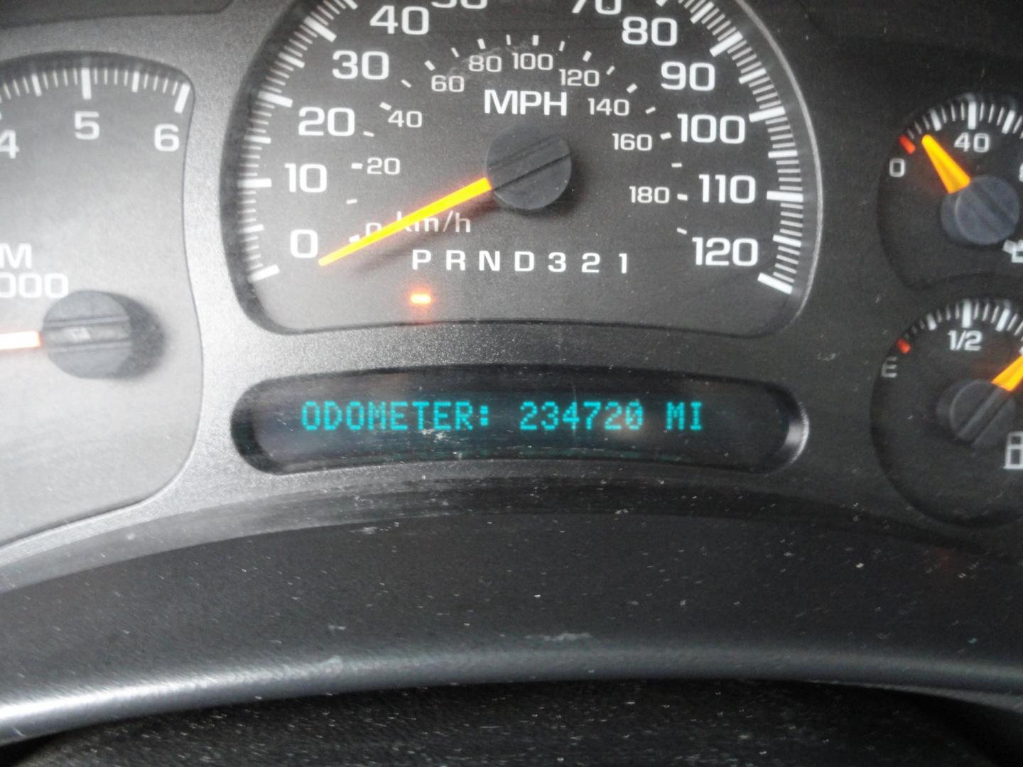 2006 Silver Birch /Greystone Chevrolet Silverado 1500 LT Ext. Cab 4WD (1GCEK19B46Z) with an 5.3L V8 OHV 16V engine, 4-Speed Automatic Overdrive transmission, located at 827 W 26th Street, Erie, PA, 16508, (814) 455-3401, 42.105431, -80.090942 - Thanks for looking at our very clean and hard to find in good condition truck. Yes, this truck has a few miles, but as can be seen by the pictures it's in very good condition with recently replaced cab corners along and rocker panels. As you know trucks in this lower price range in good condition ar- Photo#16
