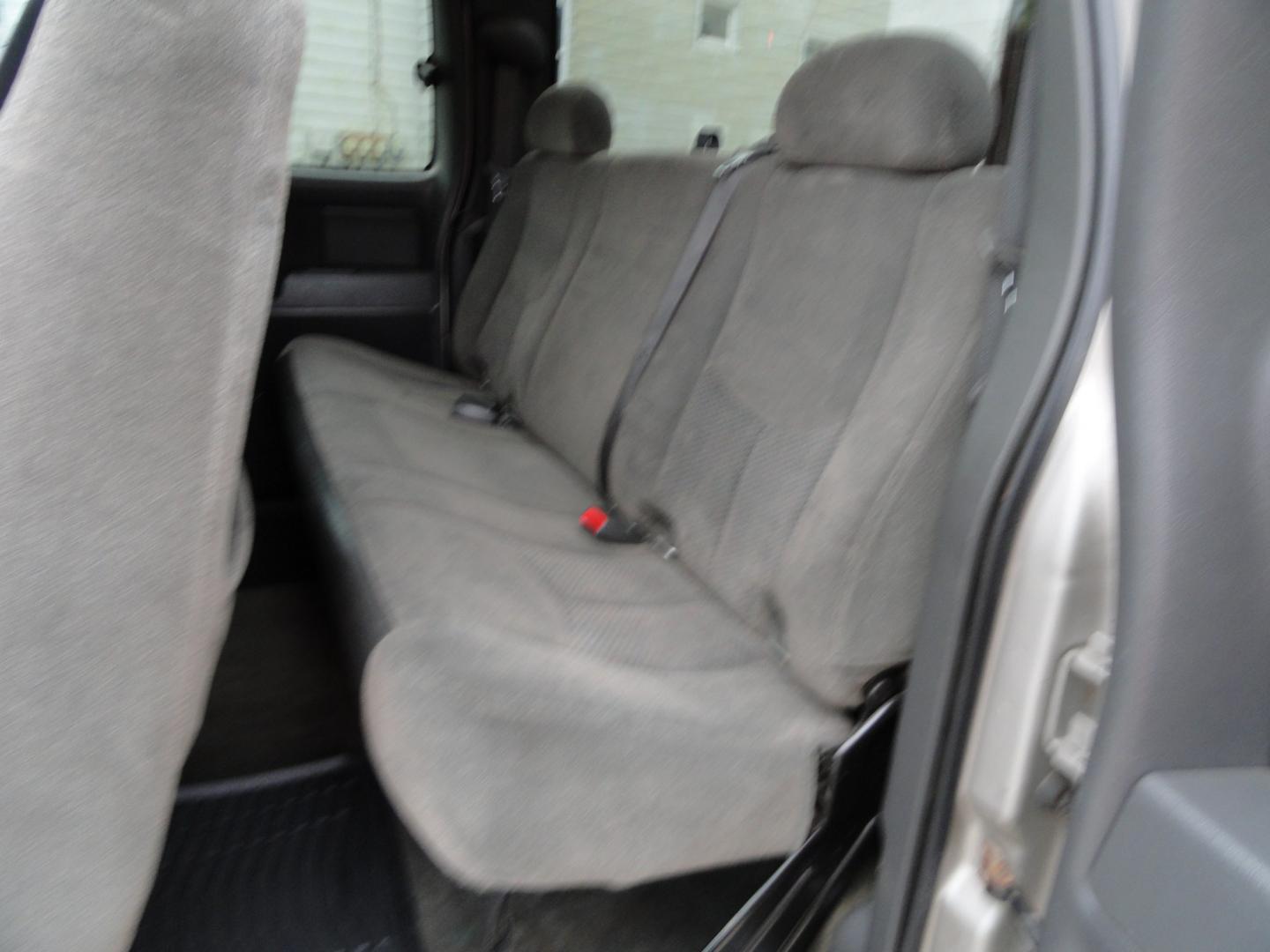 2006 Silver Birch /Greystone Chevrolet Silverado 1500 LT Ext. Cab 4WD (1GCEK19B46Z) with an 5.3L V8 OHV 16V engine, 4-Speed Automatic Overdrive transmission, located at 827 W 26th Street, Erie, PA, 16508, (814) 455-3401, 42.105431, -80.090942 - Thanks for looking at our very clean and hard to find in good condition truck. Yes, this truck has a few miles, but as can be seen by the pictures it's in very good condition with recently replaced cab corners along and rocker panels. As you know trucks in this lower price range in good condition ar- Photo#24