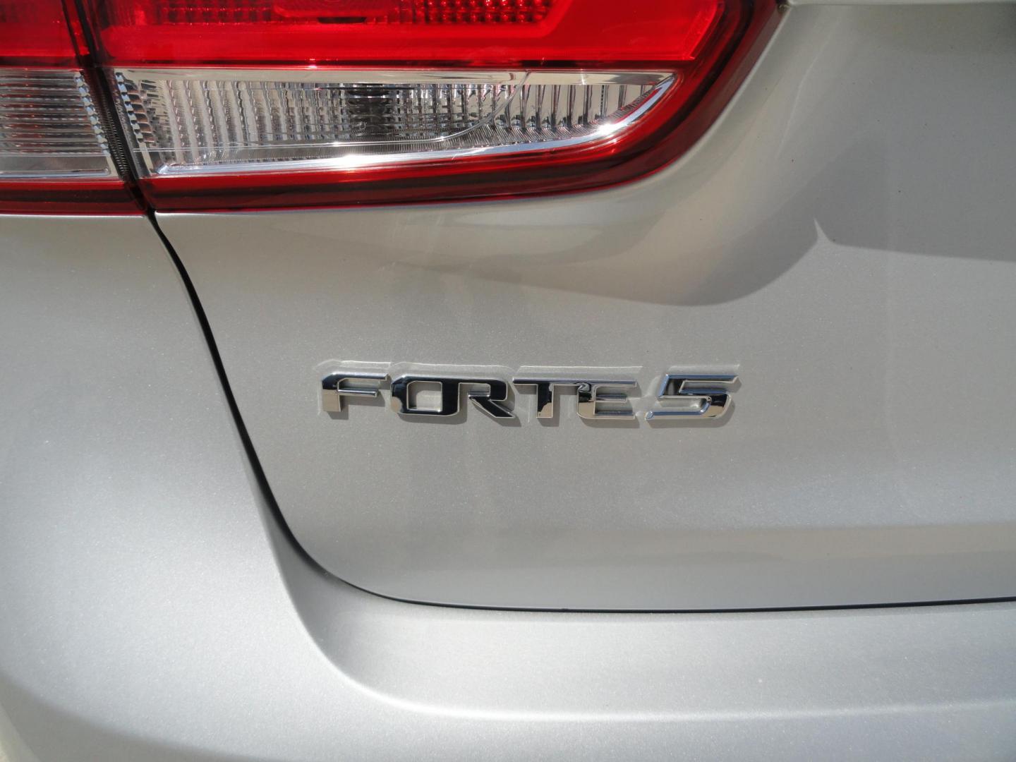 2016 Silky Silver Metallic /Greystone Kia Forte 5-Door LX (KNAFK5A81G5) with an 2.0L L4 DOHC 16V engine, 6-Speed Automatic transmission, located at 827 W 26th Street, Erie, PA, 16508, (814) 455-3401, 42.105431, -80.090942 - Thanks for looking at our one owner accident and rust-free new Ford trade. This is the LX model with lots of options and it comes with like new exterior plus a nonsmoker interior. A recent Pa state and emissions inspection, lube oil and filter change were just completed in our service department. Hu - Photo#7