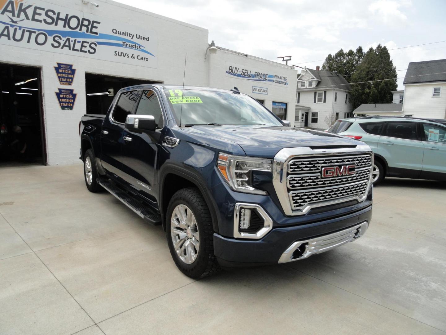 2019 Pacific Blue Metallic /Graphite GMC Sierra 1500 Denali Crew Cab 4WD (1GTU9FED7KZ) with an 5.3L V8 OHV 16V engine, 8 SPEED AUTOMATIC transmission, located at 827 W 26th Street, Erie, PA, 16508, (814) 455-3401, 42.105431, -80.090942 - Thanks for looking at our one owner rust and accident-free new truck trade. This is the top-of-the-line GMC Sierra Denali model with just about all the options on this top-of-the-line model and if you know this model you know what they are. A full service was just completed in our service department - Photo#0