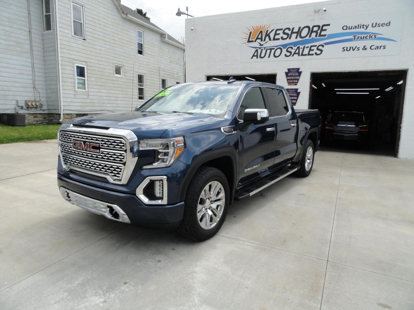 2019 Pacific Blue Metallic /Graphite GMC Sierra 1500 Denali Crew Cab 4WD (1GTU9FED7KZ) with an 5.3L V8 OHV 16V engine, 8 SPEED AUTOMATIC transmission, located at 827 W 26th Street, Erie, PA, 16508, (814) 455-3401, 42.105431, -80.090942 - Thanks for looking at our one owner rust and accident-free new truck trade. This is the top-of-the-line GMC Sierra Denali model with just about all the options on this top-of-the-line model and if you know this model you know what they are. A full service was just completed in our service department - Photo#8