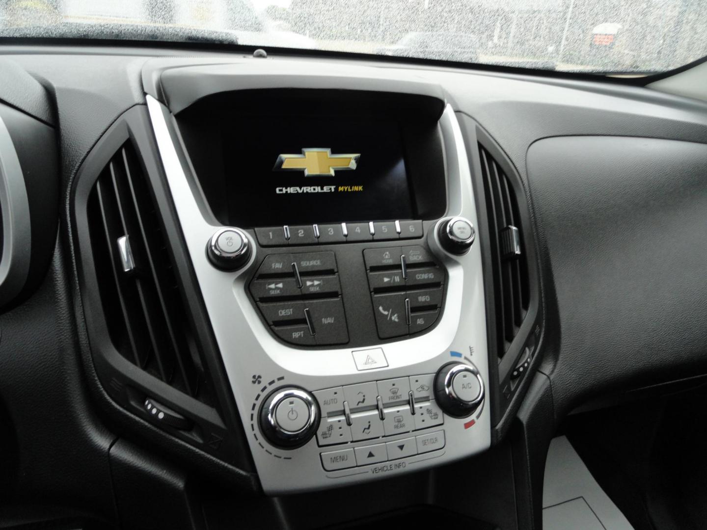 2017 Frost White Tricoat /Graphite Chevrolet Equinox Premier AWD (2GNFLGE34H6) with an 3.6L V6 DOHC 24V engine, 6 Automatic transmission, located at 827 W 26th Street, Erie, PA, 16508, (814) 455-3401, 42.105431, -80.090942 - Thanks for looking at our two-owner accident and rust-free new arrival. This SUV belongs to one of our owners and was his wife's driver for the last five years which explains the like new condition of the nonsmoker like new interior as well as the damage free exterior. This is the Premier model with - Photo#10