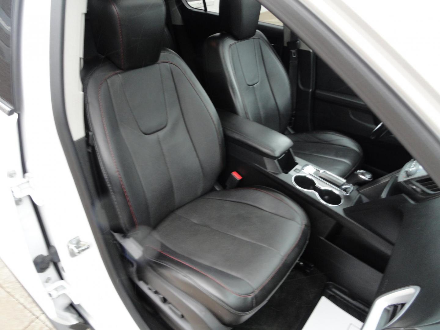2017 Frost White Tricoat /Graphite Chevrolet Equinox Premier AWD (2GNFLGE34H6) with an 3.6L V6 DOHC 24V engine, 6 Automatic transmission, located at 827 W 26th Street, Erie, PA, 16508, (814) 455-3401, 42.105431, -80.090942 - Thanks for looking at our two-owner accident and rust-free new arrival. This SUV belongs to one of our owners and was his wife's driver for the last five years which explains the like new condition of the nonsmoker like new interior as well as the damage free exterior. This is the Premier model with - Photo#39