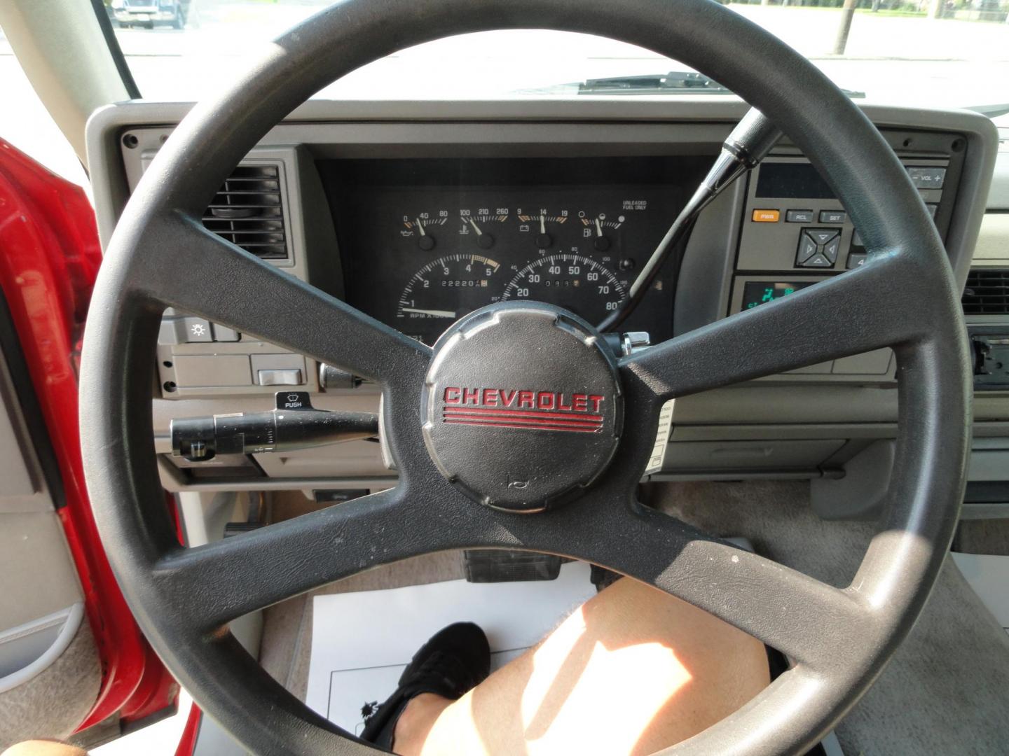 1994 Red /Greystone Chevrolet C/K 1500 Reg. Cab Shor. Bed 4WD (1GCEK14KXRZ) with an 5.7L V8 OHV 16V engine, Automatic transmission, located at 827 W 26th Street, Erie, PA, 16508, (814) 455-3401, 42.105431, -80.090942 - Photo#13