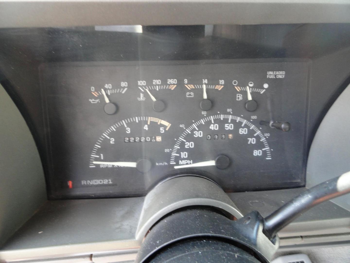 1994 Red /Greystone Chevrolet C/K 1500 Reg. Cab Shor. Bed 4WD (1GCEK14KXRZ) with an 5.7L V8 OHV 16V engine, Automatic transmission, located at 827 W 26th Street, Erie, PA, 16508, (814) 455-3401, 42.105431, -80.090942 - Photo#14