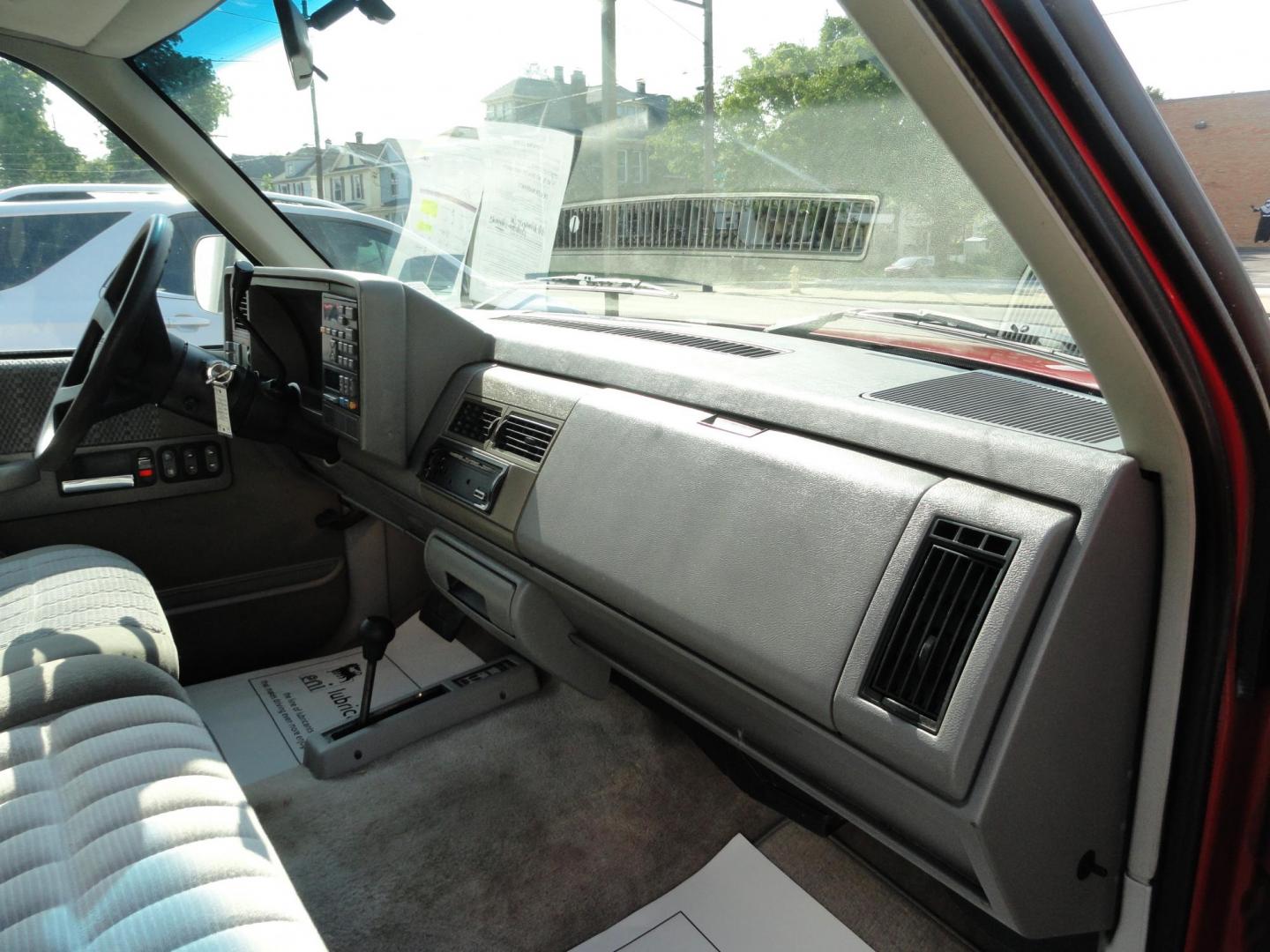 1994 Red /Greystone Chevrolet C/K 1500 Reg. Cab Shor. Bed 4WD (1GCEK14KXRZ) with an 5.7L V8 OHV 16V engine, Automatic transmission, located at 827 W 26th Street, Erie, PA, 16508, (814) 455-3401, 42.105431, -80.090942 - Photo#27