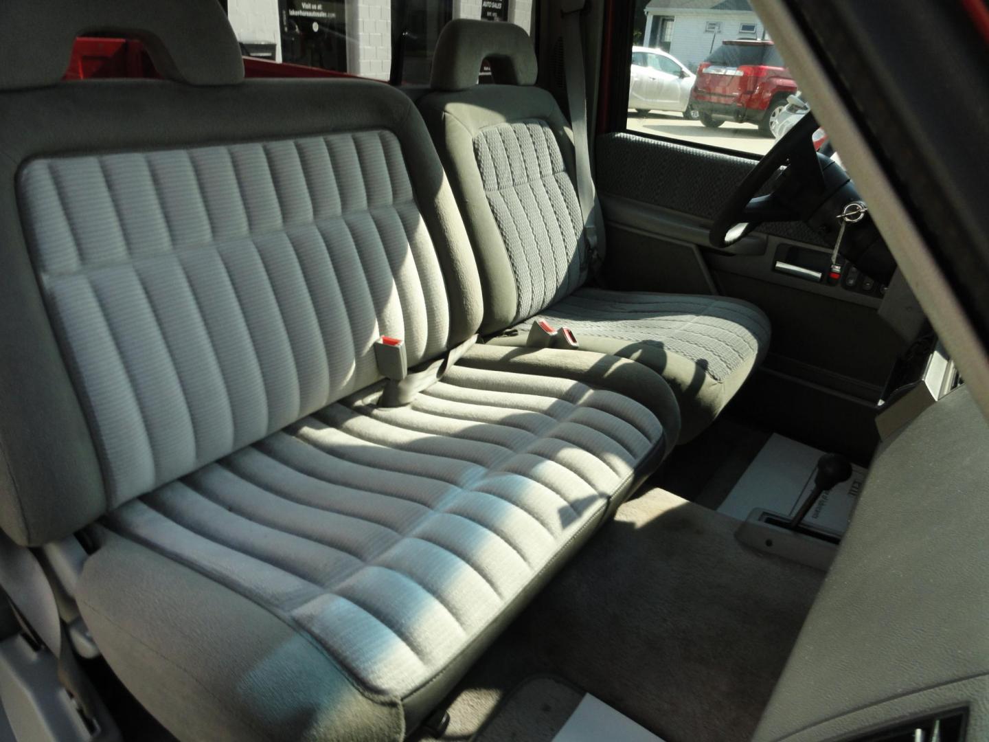 1994 Red /Greystone Chevrolet C/K 1500 Reg. Cab Shor. Bed 4WD (1GCEK14KXRZ) with an 5.7L V8 OHV 16V engine, Automatic transmission, located at 827 W 26th Street, Erie, PA, 16508, (814) 455-3401, 42.105431, -80.090942 - Photo#29