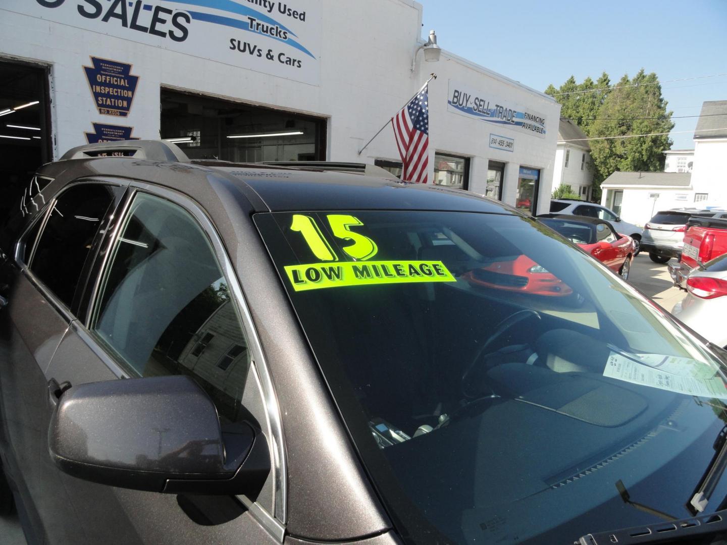2015 Tungsten Metallic /Greystone Chevrolet Equinox 1LT AWD (2GNFLFEK7F6) with an 2.4L L4 DOHC 16V FFV engine, 6-Speed Automatic transmission, located at 827 W 26th Street, Erie, PA, 16508, (814) 455-3401, 42.105431, -80.090942 - Thanks for looking at our low mileage accident-free new Chevy trade in. This is the LT model with all wheel drive, power drivers seat, back up camera, Bluetooth and lots more. A full service was just completed in our service department with new Pa state and emissions inspection plus a lube oil and f - Photo#2