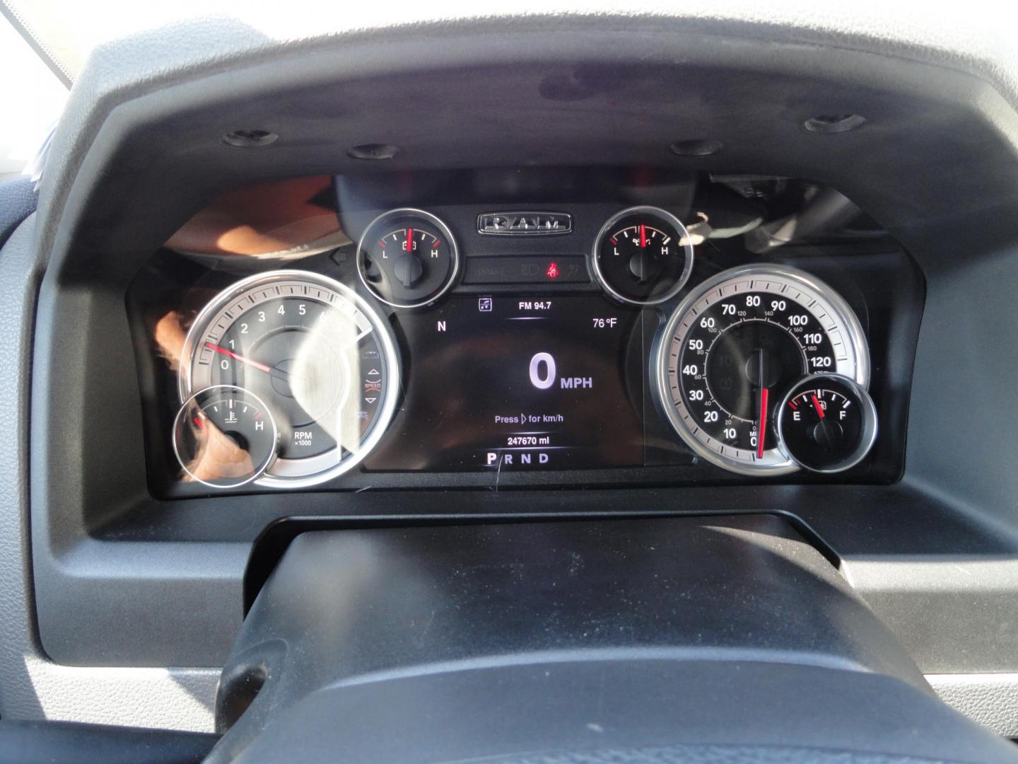 2016 Granite Crystal Metallic /Greystone RAM 1500 Big Horn Crew Cab SWB 4WD (3C6RR7LT4GG) with an 5.7L V8 OHV 16V engine, 6A transmission, located at 827 W 26th Street, Erie, PA, 16508, (814) 455-3401, 42.105431, -80.090942 - Photo#22