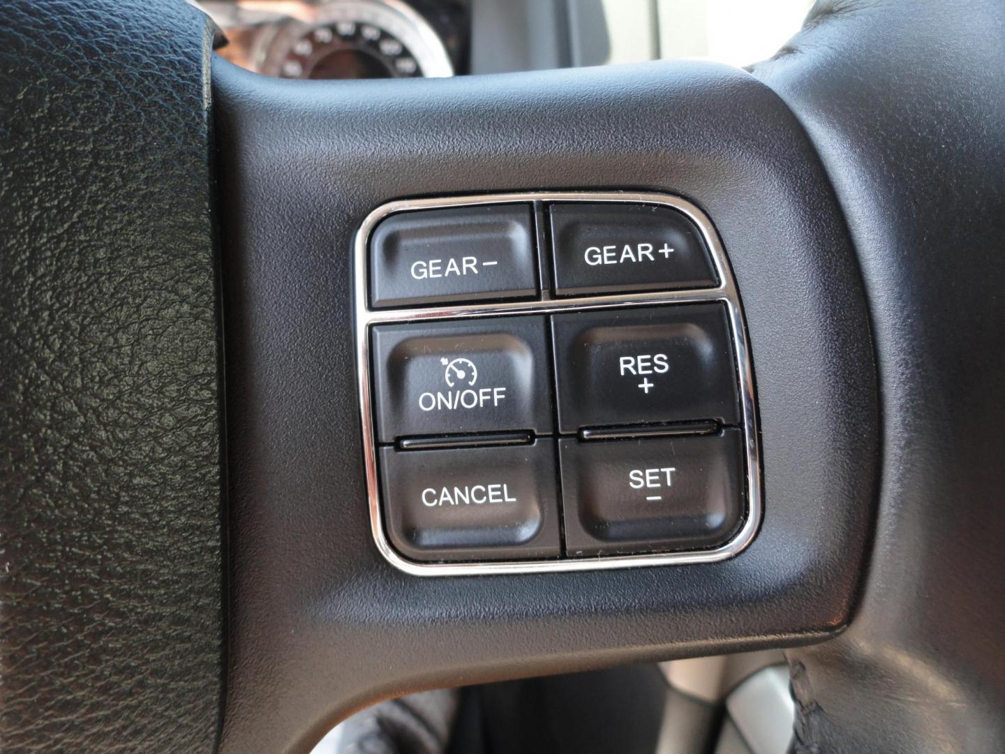 2016 Granite Crystal Metallic /Greystone RAM 1500 Big Horn Crew Cab SWB 4WD (3C6RR7LT4GG) with an 5.7L V8 OHV 16V engine, 6A transmission, located at 827 W 26th Street, Erie, PA, 16508, (814) 455-3401, 42.105431, -80.090942 - Photo#25