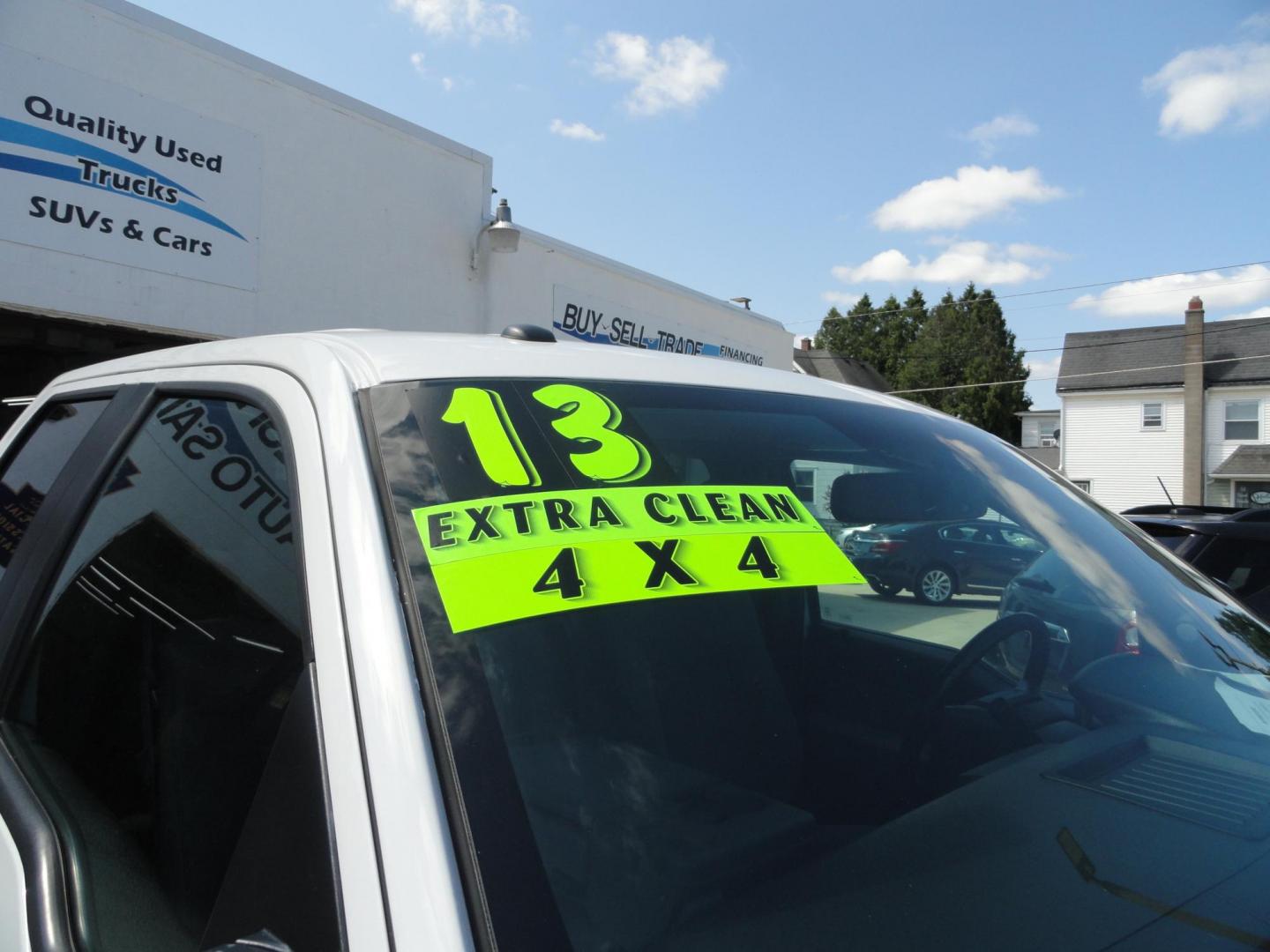 2013 Oxford White /Greystone Ford F-150 XLT SuperCrew 6.5-ft. Bed 4WD (1FTFW1ET5DF) with an 3.5L V6 TURBO engine, 6-Speed Automatic transmission, located at 827 W 26th Street, Erie, PA, 16508, (814) 455-3401, 42.105431, -80.090942 - Thanks for looking at our super clean rust and accident-free new arrival. This is the XLT Super Crew model with four-wheel drive, power drivers seat, power pedals, power rear sliding window, remote start, rear back up camera, rear parking sensors, the factory chrome package and lots more. This truck - Photo#2