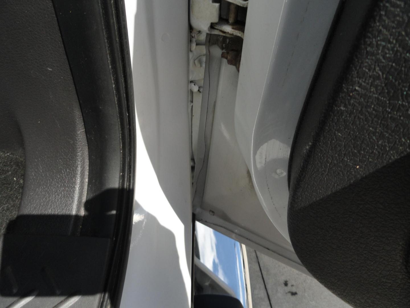 2013 Oxford White /Greystone Ford F-150 XLT SuperCrew 6.5-ft. Bed 4WD (1FTFW1ET5DF) with an 3.5L V6 TURBO engine, 6-Speed Automatic transmission, located at 827 W 26th Street, Erie, PA, 16508, (814) 455-3401, 42.105431, -80.090942 - Thanks for looking at our super clean rust and accident-free new arrival. This is the XLT Super Crew model with four-wheel drive, power drivers seat, power pedals, power rear sliding window, remote start, rear back up camera, rear parking sensors, the factory chrome package and lots more. This truck - Photo#46
