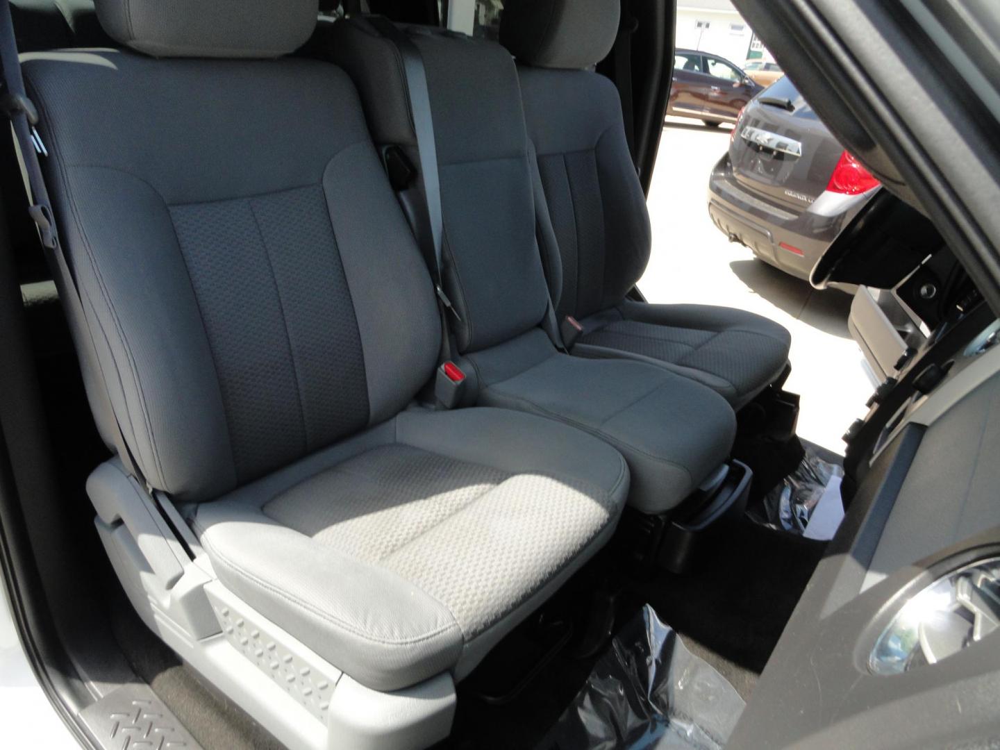 2013 Oxford White /Greystone Ford F-150 XLT SuperCrew 6.5-ft. Bed 4WD (1FTFW1ET5DF) with an 3.5L V6 TURBO engine, 6-Speed Automatic transmission, located at 827 W 26th Street, Erie, PA, 16508, (814) 455-3401, 42.105431, -80.090942 - Thanks for looking at our super clean rust and accident-free new arrival. This is the XLT Super Crew model with four-wheel drive, power drivers seat, power pedals, power rear sliding window, remote start, rear back up camera, rear parking sensors, the factory chrome package and lots more. This truck - Photo#44