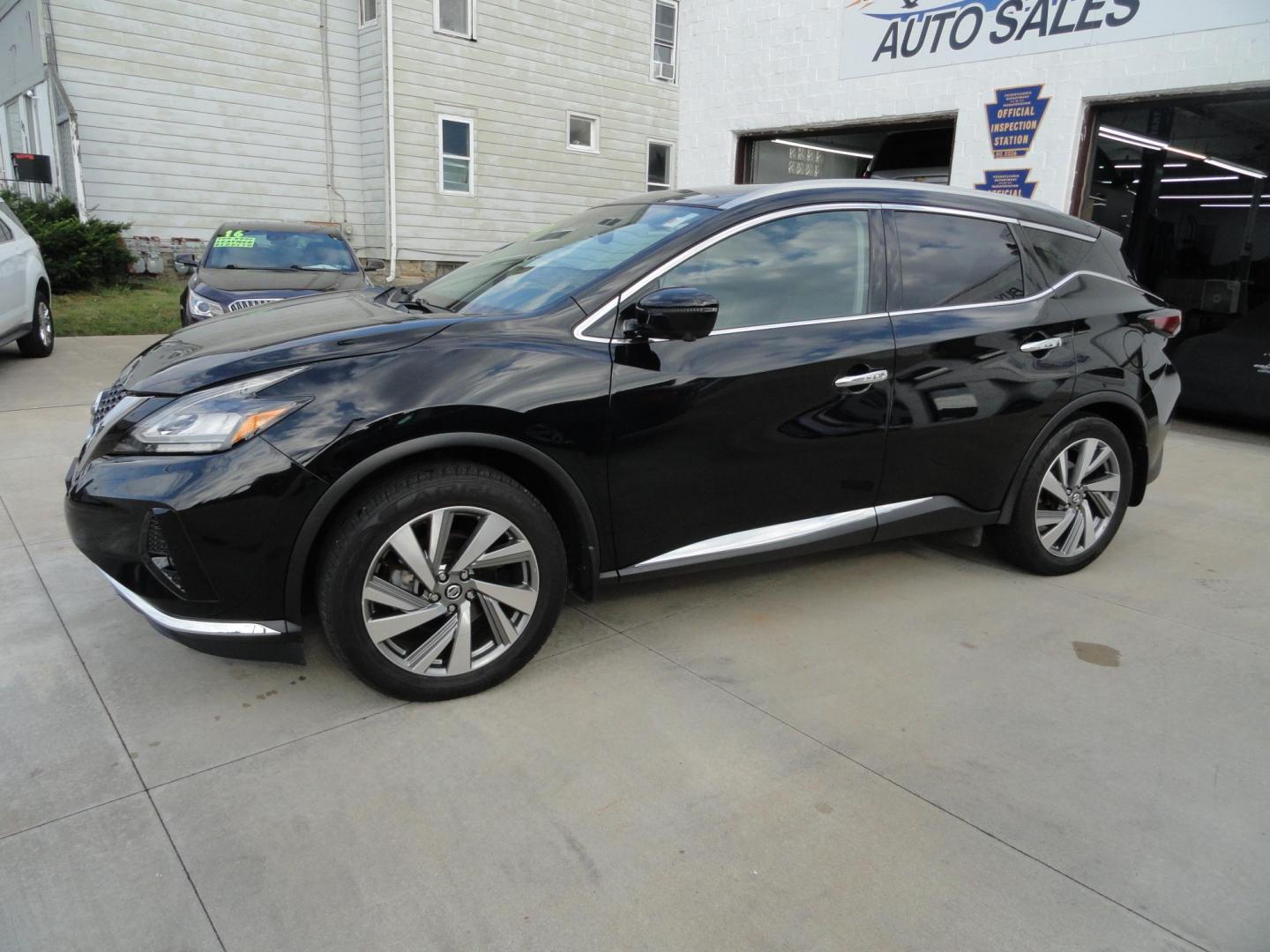 2020 Super Black /Graphite Nissan Murano SL (5N1AZ2CS6LN) with an 3.5L V6 DOHC 24V engine, CVT transmission, located at 827 W 26th Street, Erie, PA, 16508, (814) 455-3401, 42.105431, -80.090942 - Photo#6