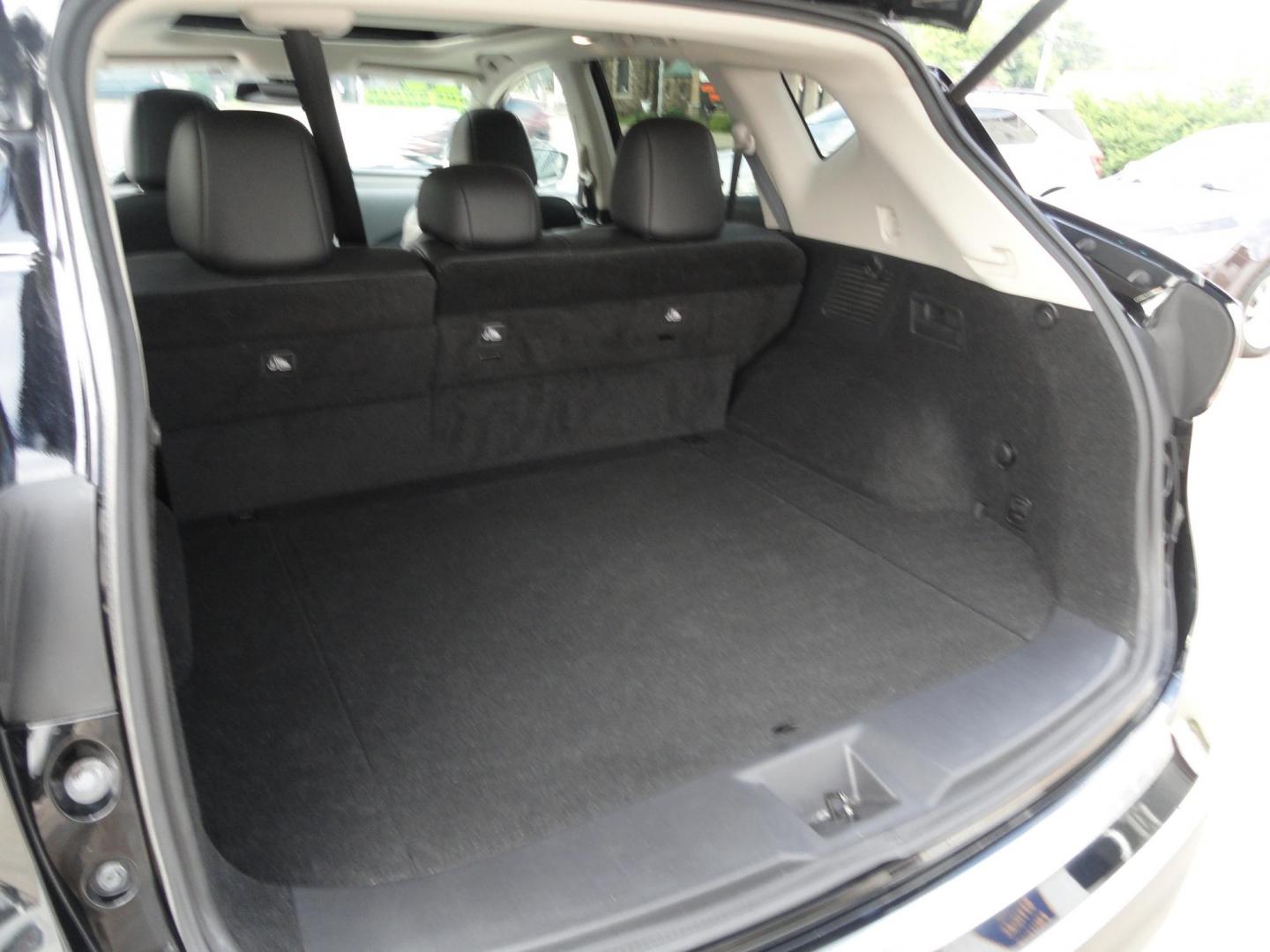 2020 Super Black /Graphite Nissan Murano SL (5N1AZ2CS6LN) with an 3.5L V6 DOHC 24V engine, CVT transmission, located at 827 W 26th Street, Erie, PA, 16508, (814) 455-3401, 42.105431, -80.090942 - Photo#33