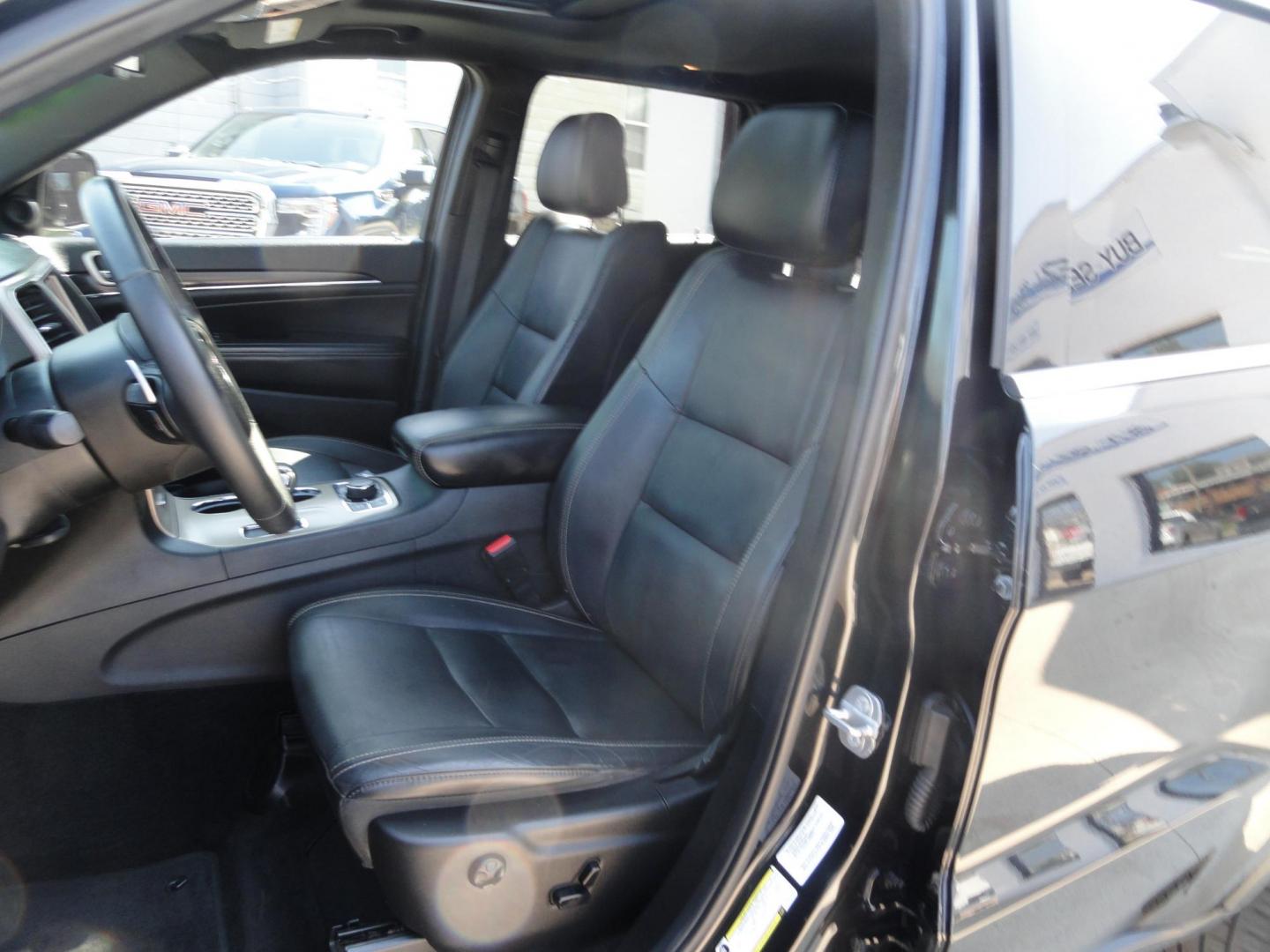 2014 Brillant Black Crystal /Jet Black Jeep Grand Cherokee Limited 4WD (1C4RJFBG7EC) with an 3.6L V6 DOHC 24V engine, 5-Speed Automatic transmission, located at 827 W 26th Street, Erie, PA, 16508, (814) 455-3401, 42.105431, -80.090942 - Thanks for looking at our low mileage rust free new Jeep trade. This is the Limited model with all wheel drive, power sunroof, power lift gate, power drivers seat, remote start, heated front and second row seats, navigation, blind spot monitor, upgrade wheels and lots more. A full service was just c - Photo#30