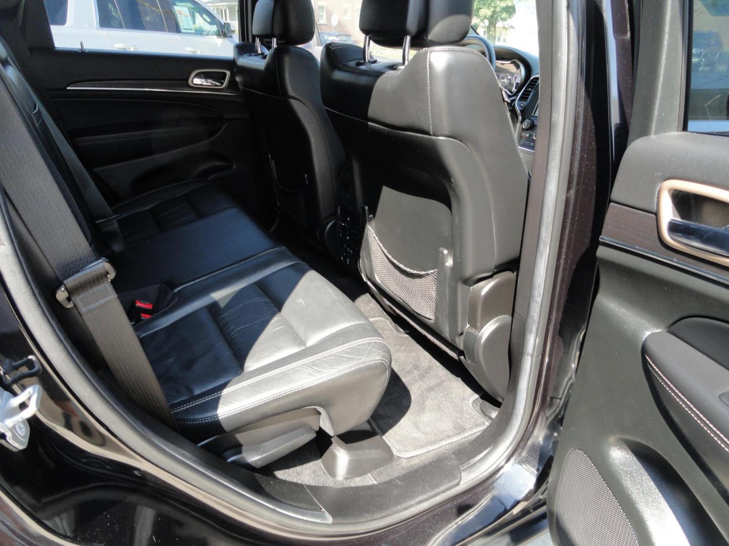2014 Brillant Black Crystal /Jet Black Jeep Grand Cherokee Limited 4WD (1C4RJFBG7EC) with an 3.6L V6 DOHC 24V engine, 5-Speed Automatic transmission, located at 827 W 26th Street, Erie, PA, 16508, (814) 455-3401, 42.105431, -80.090942 - Thanks for looking at our low mileage rust free new Jeep trade. This is the Limited model with all wheel drive, power sunroof, power lift gate, power drivers seat, remote start, heated front and second row seats, navigation, blind spot monitor, upgrade wheels and lots more. A full service was just c - Photo#44