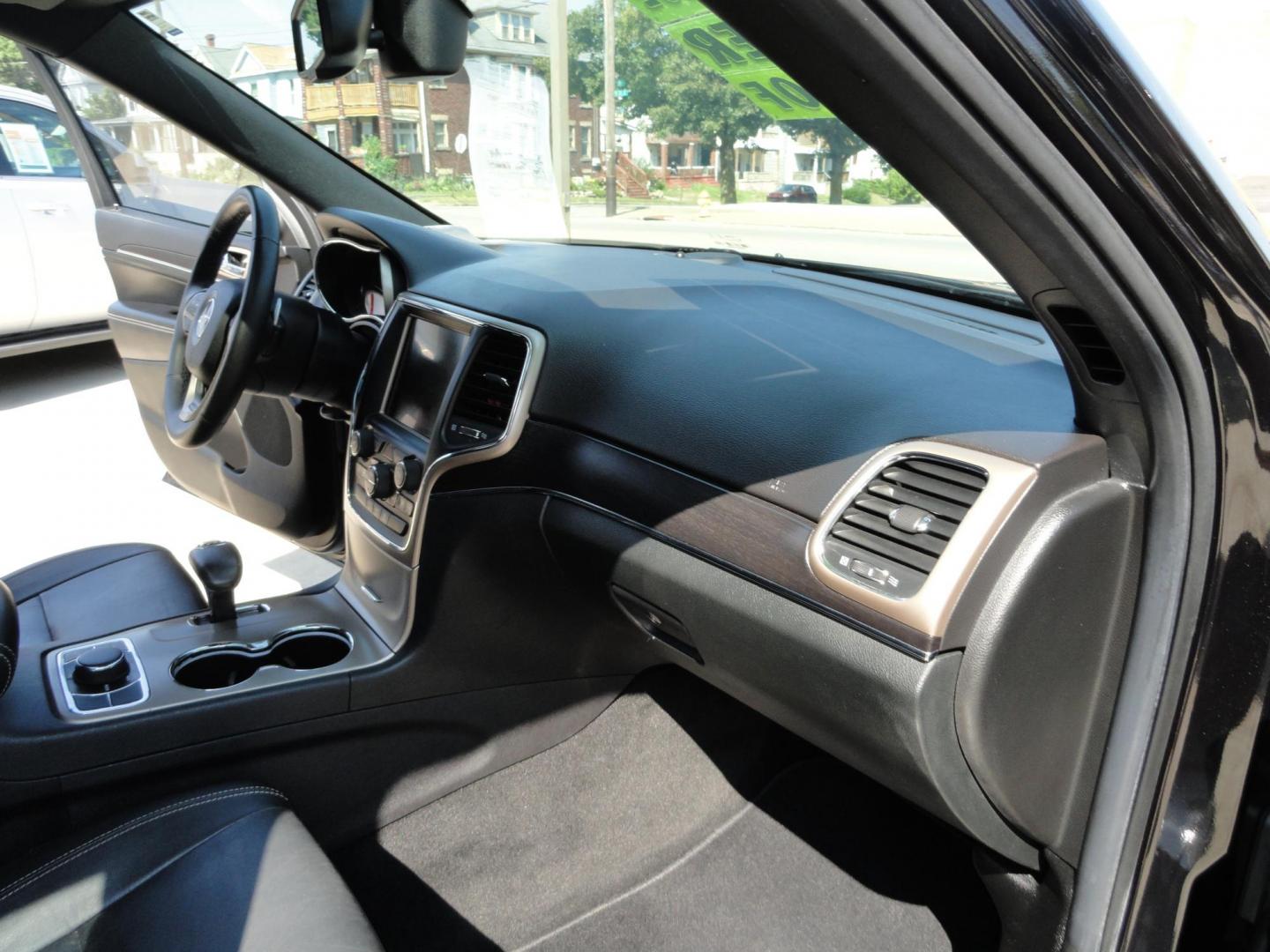 2014 Brillant Black Crystal /Jet Black Jeep Grand Cherokee Limited 4WD (1C4RJFBG7EC) with an 3.6L V6 DOHC 24V engine, 5-Speed Automatic transmission, located at 827 W 26th Street, Erie, PA, 16508, (814) 455-3401, 42.105431, -80.090942 - Thanks for looking at our low mileage rust free new Jeep trade. This is the Limited model with all wheel drive, power sunroof, power lift gate, power drivers seat, remote start, heated front and second row seats, navigation, blind spot monitor, upgrade wheels and lots more. A full service was just c - Photo#48