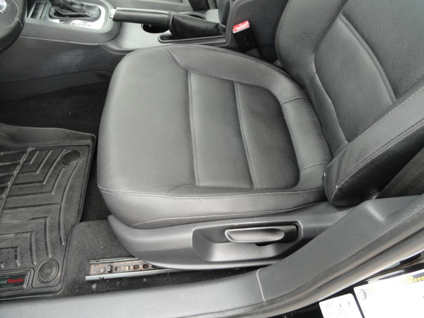 2012 Super Black /Greystone Volkswagen Jetta TDI (3VWLL7AJ2CM) with an 2.0L L4 DOHC 16V TURBO engine, 6-Speed Automatic transmission, located at 827 W 26th Street, Erie, PA, 16508, (814) 455-3401, 42.105431, -80.090942 - Thanks for looking at our two-owner accident and rust-free recent trade in. This is the TDI model which means diesel, leather seating area, heated front seats, keyless entry with both remotes, the factory owners manuals, Weathertech floor mats and lots more. This was a well-kept vehicle by its last - Photo#19