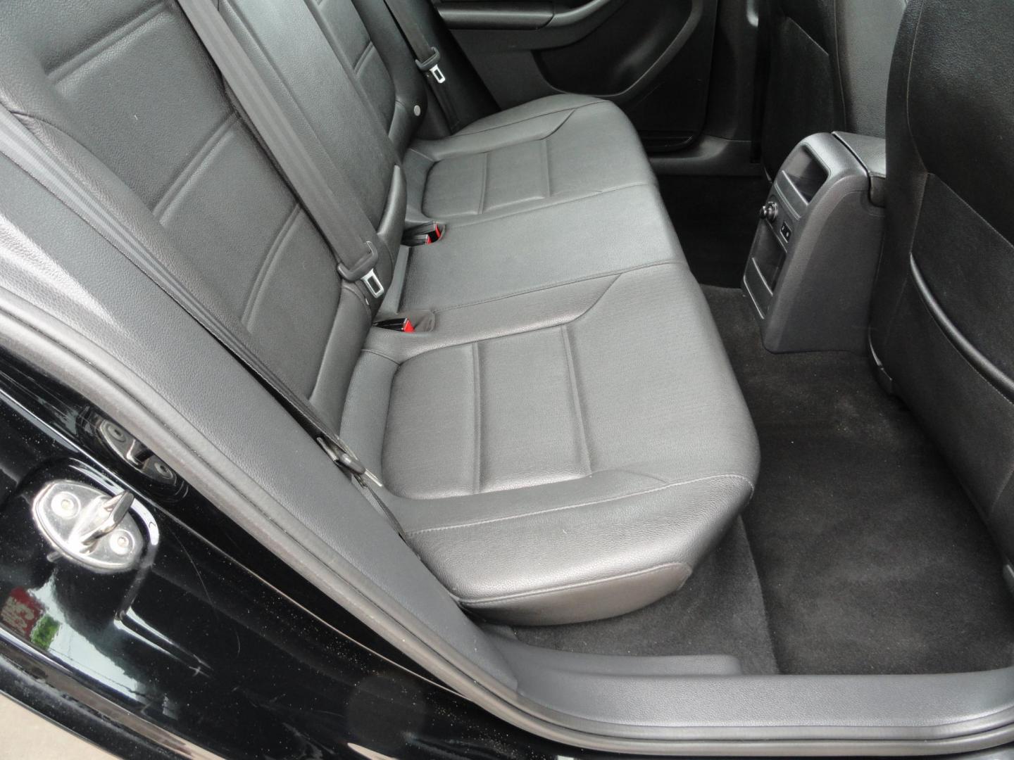 2012 Super Black /Greystone Volkswagen Jetta TDI (3VWLL7AJ2CM) with an 2.0L L4 DOHC 16V TURBO engine, 6-Speed Automatic transmission, located at 827 W 26th Street, Erie, PA, 16508, (814) 455-3401, 42.105431, -80.090942 - Thanks for looking at our two-owner accident and rust-free recent trade in. This is the TDI model which means diesel, leather seating area, heated front seats, keyless entry with both remotes, the factory owners manuals, Weathertech floor mats and lots more. This was a well-kept vehicle by its last - Photo#31