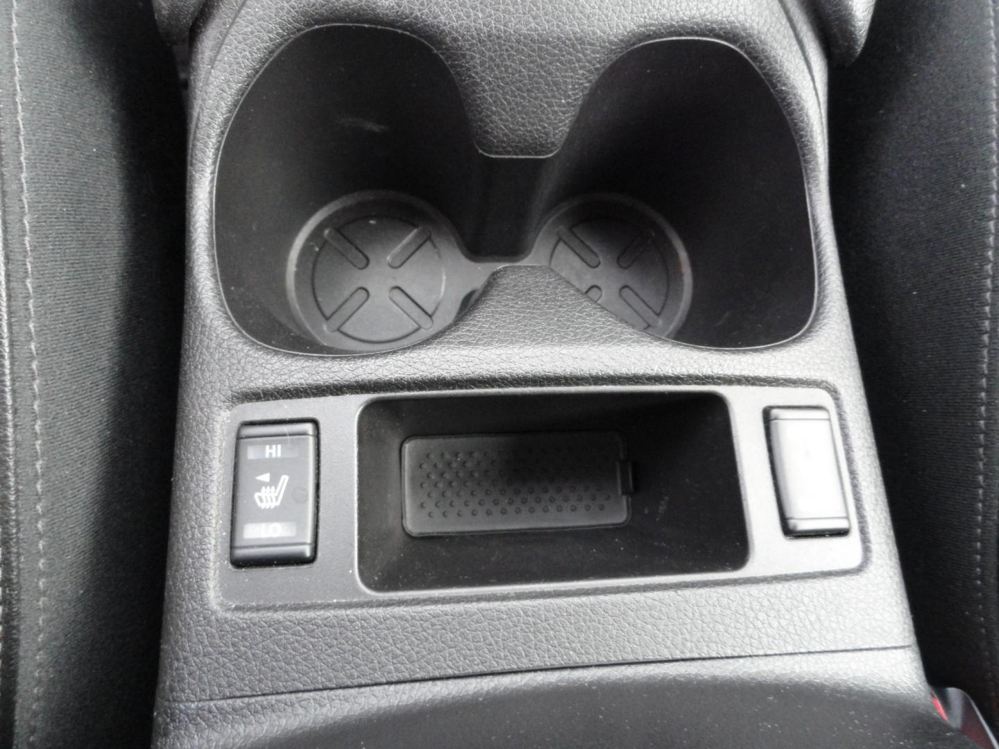 2015 Gun Metallic /Jet Black Nissan Rogue SL (5N1AT2MV1FC) with an 2.5L L4 DOHC 16V engine, Continuously Variable Transmission transmission, located at 827 W 26th Street, Erie, PA, 16508, (814) 455-3401, 42.105431, -80.090942 - Thanks for looking at our own owner, nonsmoker, accident and rust-free new Nissan trade. This is the SL model with all wheel drive, panoramic sunroof, power drivers seat, power lift gate, passive entry, heated front seats, push button start, back up camera with surround cameras, navigation, blind sp - Photo#15