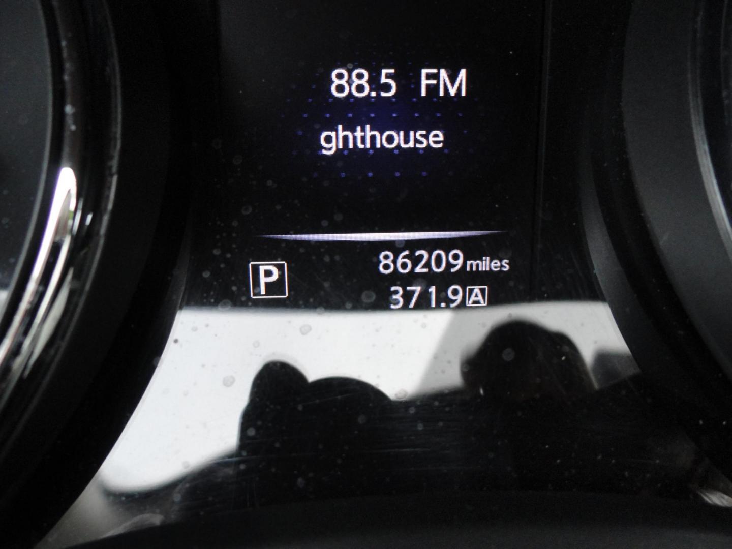 2015 Gun Metallic /Jet Black Nissan Rogue SL (5N1AT2MV1FC) with an 2.5L L4 DOHC 16V engine, Continuously Variable Transmission transmission, located at 827 W 26th Street, Erie, PA, 16508, (814) 455-3401, 42.105431, -80.090942 - Thanks for looking at our own owner, nonsmoker, accident and rust-free new Nissan trade. This is the SL model with all wheel drive, panoramic sunroof, power drivers seat, power lift gate, passive entry, heated front seats, push button start, back up camera with surround cameras, navigation, blind sp - Photo#19