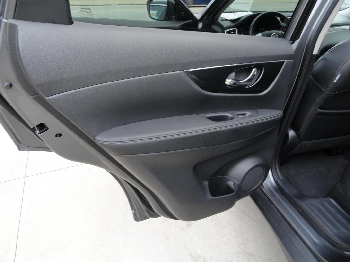 2015 Gun Metallic /Jet Black Nissan Rogue SL (5N1AT2MV1FC) with an 2.5L L4 DOHC 16V engine, Continuously Variable Transmission transmission, located at 827 W 26th Street, Erie, PA, 16508, (814) 455-3401, 42.105431, -80.090942 - Thanks for looking at our own owner, nonsmoker, accident and rust-free new Nissan trade. This is the SL model with all wheel drive, panoramic sunroof, power drivers seat, power lift gate, passive entry, heated front seats, push button start, back up camera with surround cameras, navigation, blind sp - Photo#27