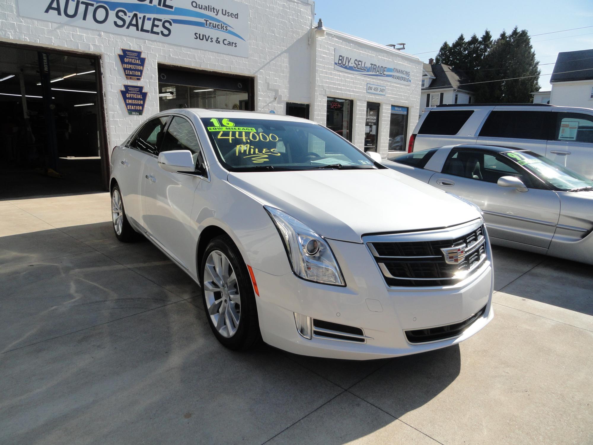 photo of 2016 Cadillac XTS Luxury AWD