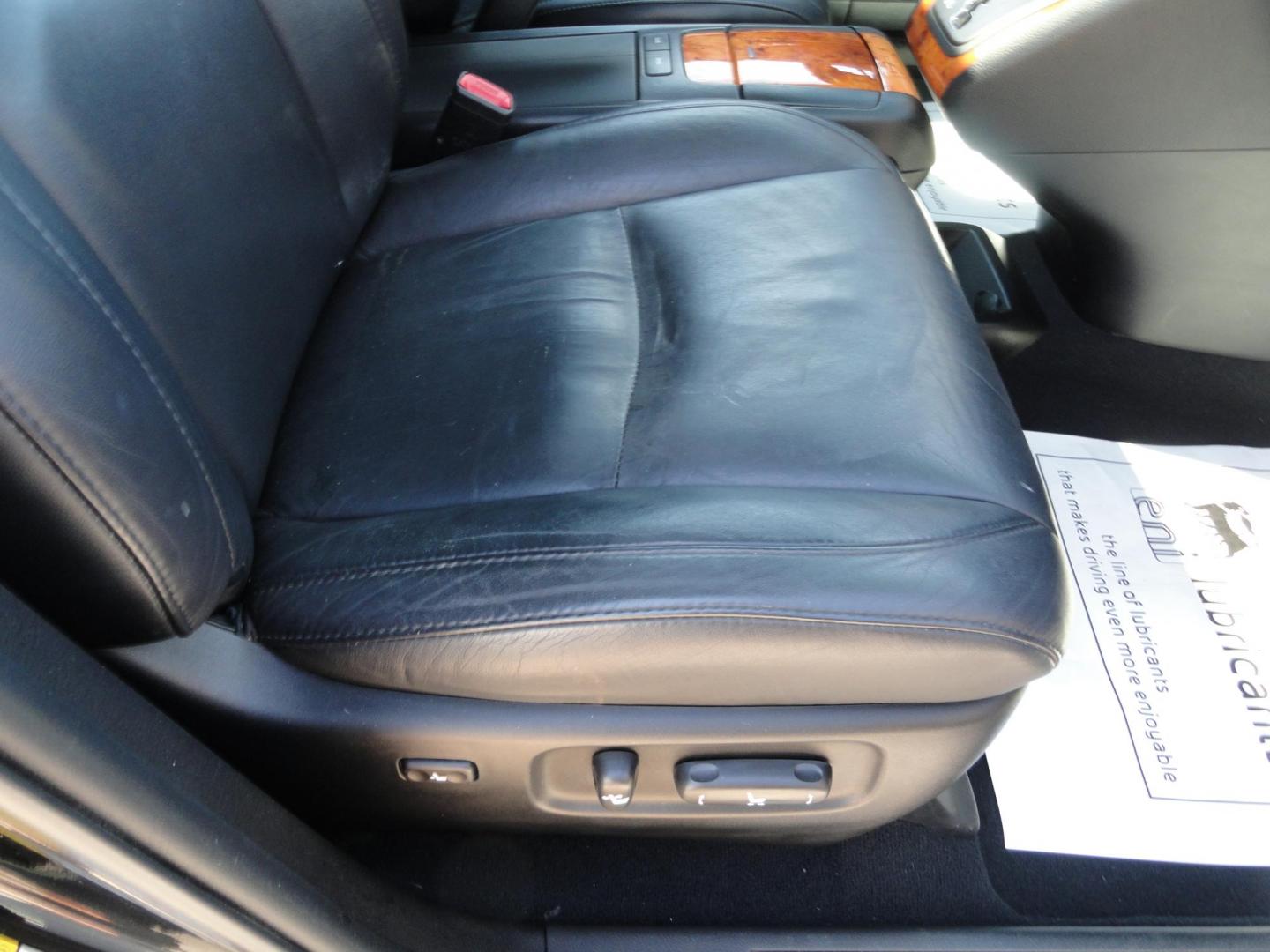 2008 Black Onyx /Jet Black Lexus RX 350 RX350 (2T2HK31U78C) with an 3.5L V6 engine, 5-Speed Automatic Overdrive transmission, located at 827 W 26th Street, Erie, PA, 16508, (814) 455-3401, 42.105431, -80.090942 - Thanks for looking at our LOW MILEAGE two-owner accident and rust-free new arrival. This is the all-wheel drive model with all the options and as most of you know this is a high-end Toyota with a 6-cylinder motor. A full service was just completed in our service department with new Pa state and emis - Photo#34