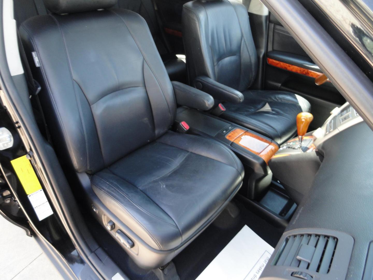 2008 Black Onyx /Jet Black Lexus RX 350 RX350 (2T2HK31U78C) with an 3.5L V6 engine, 5-Speed Automatic Overdrive transmission, located at 827 W 26th Street, Erie, PA, 16508, (814) 455-3401, 42.105431, -80.090942 - Thanks for looking at our LOW MILEAGE two-owner accident and rust-free new arrival. This is the all-wheel drive model with all the options and as most of you know this is a high-end Toyota with a 6-cylinder motor. A full service was just completed in our service department with new Pa state and emis - Photo#33