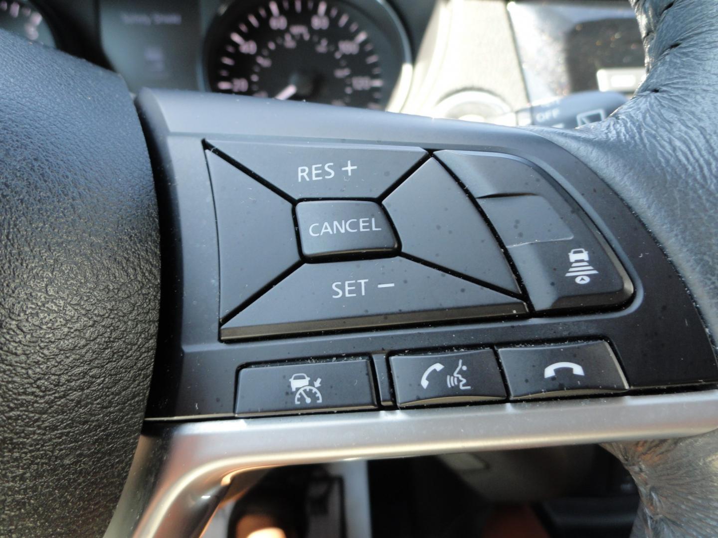2017 Black Onyx /Two Tone Nissan Rogue SL (5N1AT2MV1HC) with an 2.5L L4 DOHC 16V engine, CVT transmission, located at 827 W 26th Street, Erie, PA, 16508, (814) 455-3401, 42.105431, -80.090942 - Thanks for looking at two owner accident-free new arrival that we sold back in October to a good friend and unfortunately, he passed away suddenly and only put 183 miles on this vehicle which we purchased back from his family. This is the SL all-wheel drive model with every option in that model incl- Photo#18
