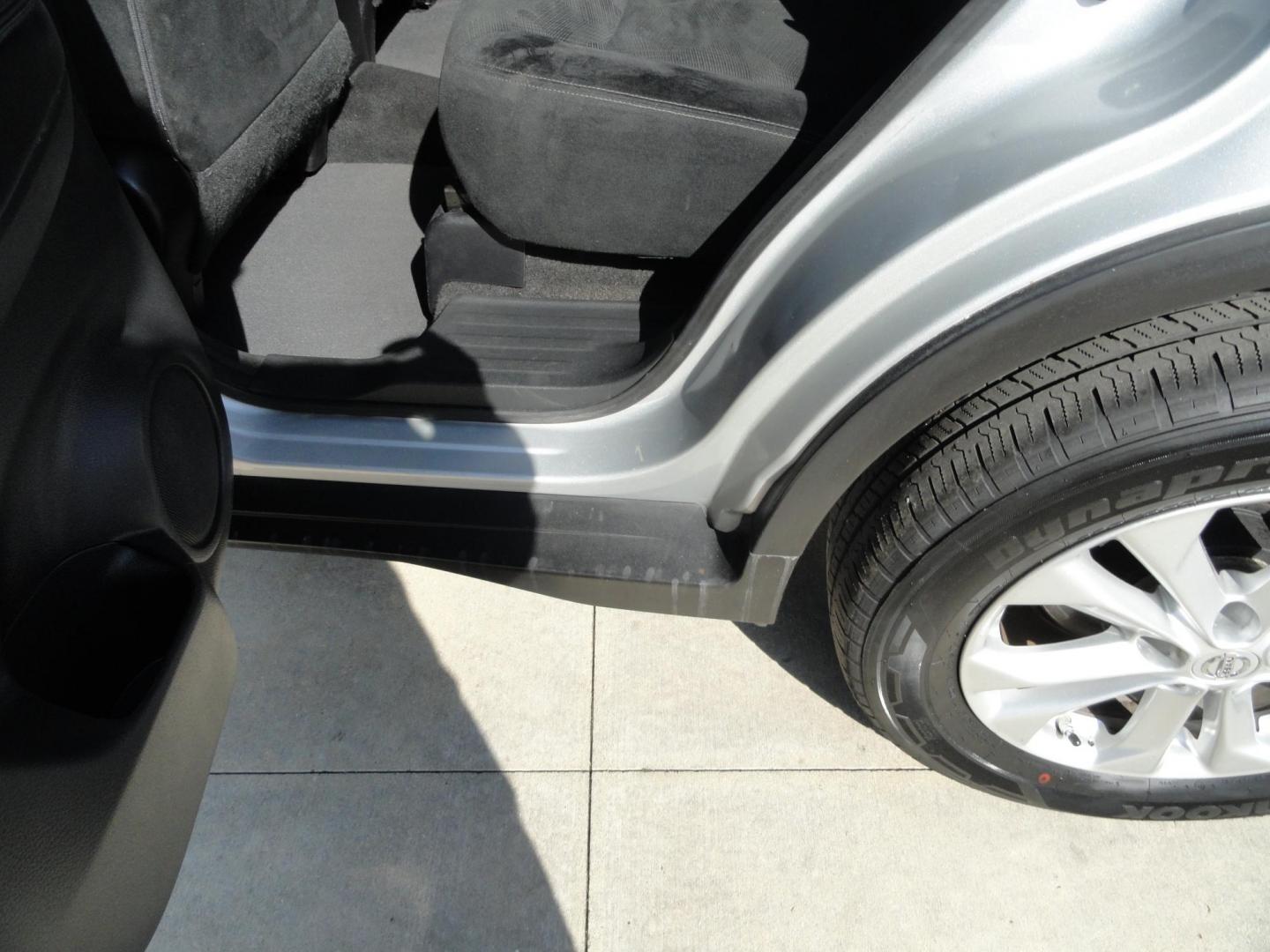 2014 Brilliant Silver Metallic /Graphite Nissan Rogue SV AWD (5N1AT2MV6EC) with an 2.5L L4 DOHC 16V engine, Continuously Variable Transmission transmission, located at 827 W 26th Street, Erie, PA, 16508, (814) 455-3401, 42.105431, -80.090942 - Thanks for looking at our two-owner low mileage rust free recent arrival. This is the SV all-wheel drive model with low mileage, power drivers seat, push button entry plus lots more. A full service was just completed in our service department with a new Pa state and emissions inspection, a lube oil - Photo#23