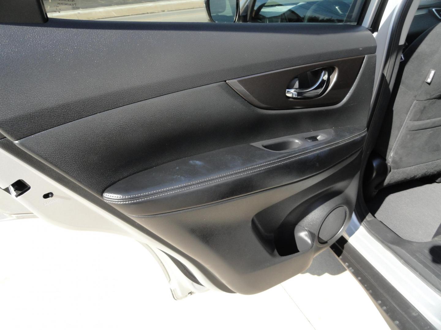 2014 Brilliant Silver Metallic /Graphite Nissan Rogue SV AWD (5N1AT2MV6EC) with an 2.5L L4 DOHC 16V engine, Continuously Variable Transmission transmission, located at 827 W 26th Street, Erie, PA, 16508, (814) 455-3401, 42.105431, -80.090942 - Thanks for looking at our two-owner low mileage rust free recent arrival. This is the SV all-wheel drive model with low mileage, power drivers seat, push button entry plus lots more. A full service was just completed in our service department with a new Pa state and emissions inspection, a lube oil - Photo#24