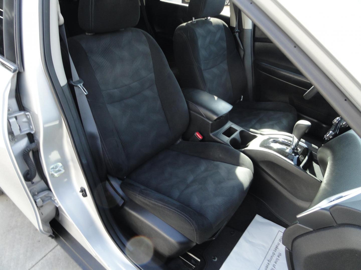 2014 Brilliant Silver Metallic /Graphite Nissan Rogue SV AWD (5N1AT2MV6EC) with an 2.5L L4 DOHC 16V engine, Continuously Variable Transmission transmission, located at 827 W 26th Street, Erie, PA, 16508, (814) 455-3401, 42.105431, -80.090942 - Thanks for looking at our two-owner low mileage rust free recent arrival. This is the SV all-wheel drive model with low mileage, power drivers seat, push button entry plus lots more. A full service was just completed in our service department with a new Pa state and emissions inspection, a lube oil - Photo#30