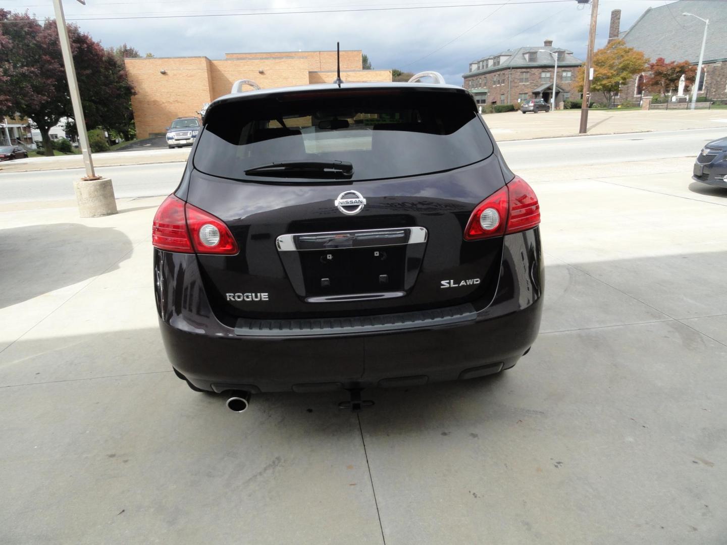 2013 Black Amethyst Metallic /Jet Black Nissan Rogue SL AWD (JN8AS5MV3DW) with an 2.5L L4 DOHC 16V engine, Continuously Variable Transmission transmission, located at 827 W 26th Street, Erie, PA, 16508, (814) 455-3401, 42.105431, -80.090942 - Thanks for looking at our new Honda trade in. This is the SL model with all wheel drive, power drivers seat, power sunroof, navigation, back up camera, keyless entry and lots more. A recent service was just completed in our service department plus a lube oil and filter change. This SUV is in almost - Photo#4