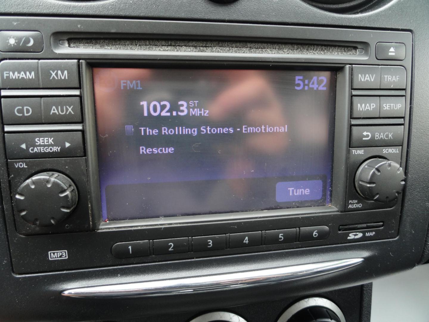 2013 Black Amethyst Metallic /Jet Black Nissan Rogue SL AWD (JN8AS5MV3DW) with an 2.5L L4 DOHC 16V engine, Continuously Variable Transmission transmission, located at 827 W 26th Street, Erie, PA, 16508, (814) 455-3401, 42.105431, -80.090942 - Thanks for looking at our new Honda trade in. This is the SL model with all wheel drive, power drivers seat, power sunroof, navigation, back up camera, keyless entry and lots more. A recent service was just completed in our service department plus a lube oil and filter change. This SUV is in almost - Photo#11