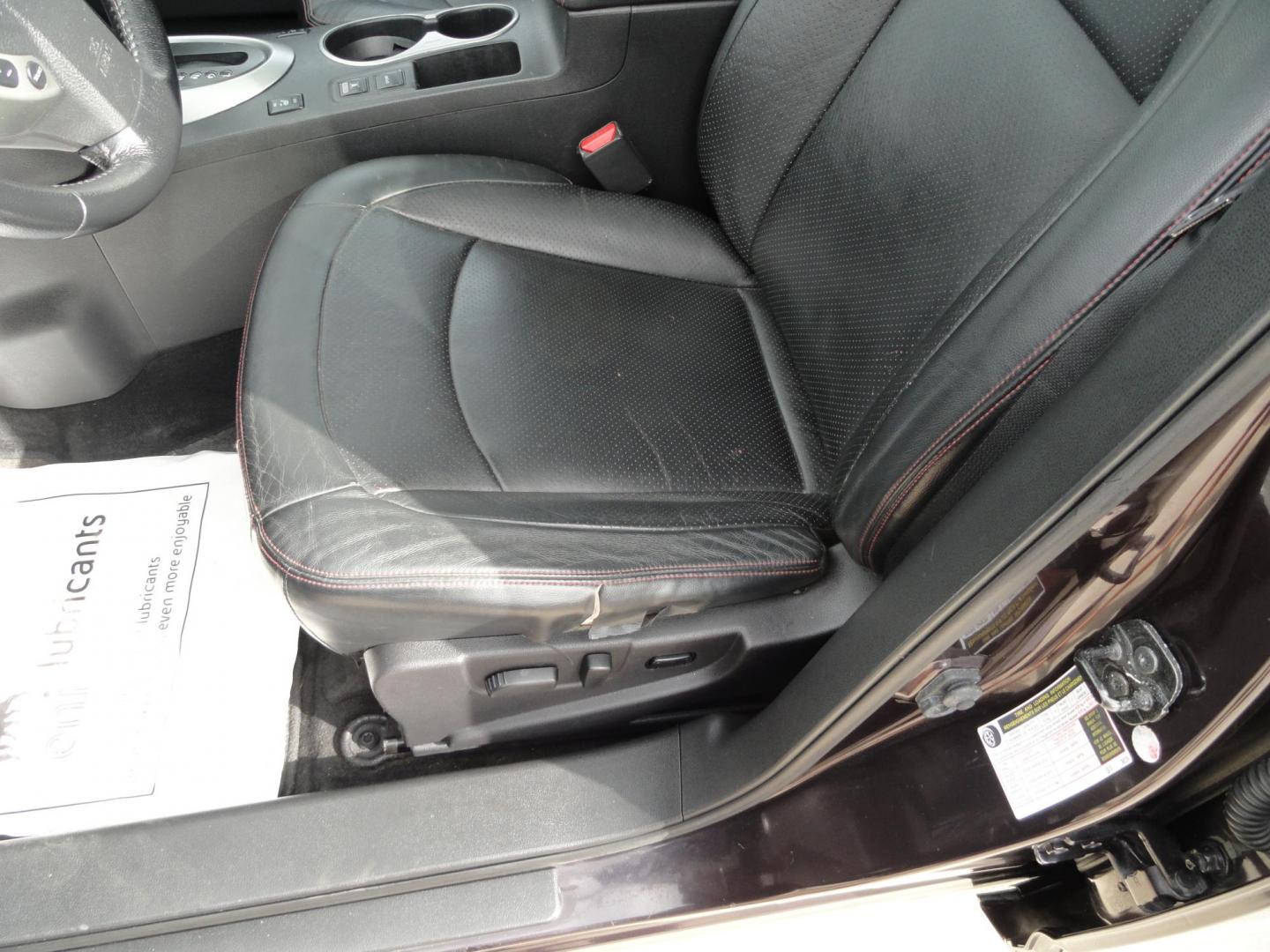 2013 Black Amethyst Metallic /Jet Black Nissan Rogue SL AWD (JN8AS5MV3DW) with an 2.5L L4 DOHC 16V engine, Continuously Variable Transmission transmission, located at 827 W 26th Street, Erie, PA, 16508, (814) 455-3401, 42.105431, -80.090942 - Thanks for looking at our new Honda trade in. This is the SL model with all wheel drive, power drivers seat, power sunroof, navigation, back up camera, keyless entry and lots more. A recent service was just completed in our service department plus a lube oil and filter change. This SUV is in almost - Photo#26