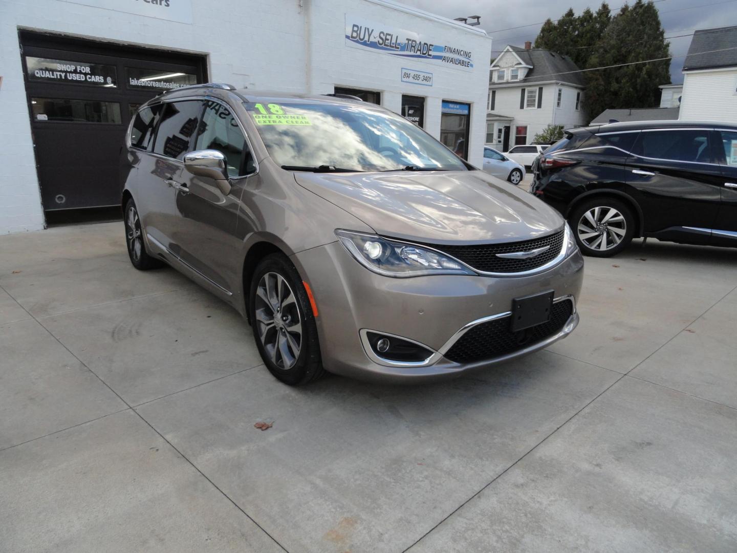 2018 Light Toffee Silver Metallic /Toffee/Cognac/Alloy Chrysler Pacifica Limited (2C4RC1GG3JR) with an 3.6L V6 DOHC 24V engine, 9 Speed Automatic transmission, located at 827 W 26th Street, Erie, PA, 16508, (814) 455-3401, 42.105431, -80.090942 - Thanks for looking at our one owner accident-free new arrival. This is the Limited model with eight passenger seating and lots of options including heated and cooled seats, remote start, stow and go, navigation with back up camera, surround cameras, rear entertainment, blind spot monitor, lane depar - Photo#0