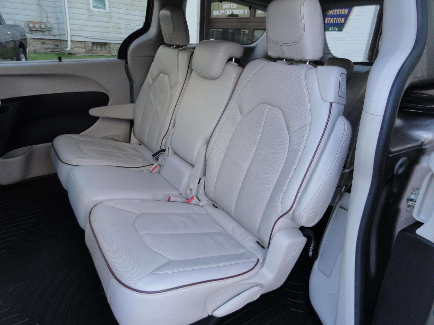 2018 Light Toffee Silver Metallic /Toffee/Cognac/Alloy Chrysler Pacifica Limited (2C4RC1GG3JR) with an 3.6L V6 DOHC 24V engine, 9 Speed Automatic transmission, located at 827 W 26th Street, Erie, PA, 16508, (814) 455-3401, 42.105431, -80.090942 - Thanks for looking at our one owner accident-free new arrival. This is the Limited model with eight passenger seating and lots of options including heated and cooled seats, remote start, stow and go, navigation with back up camera, surround cameras, rear entertainment, blind spot monitor, lane depar - Photo#29