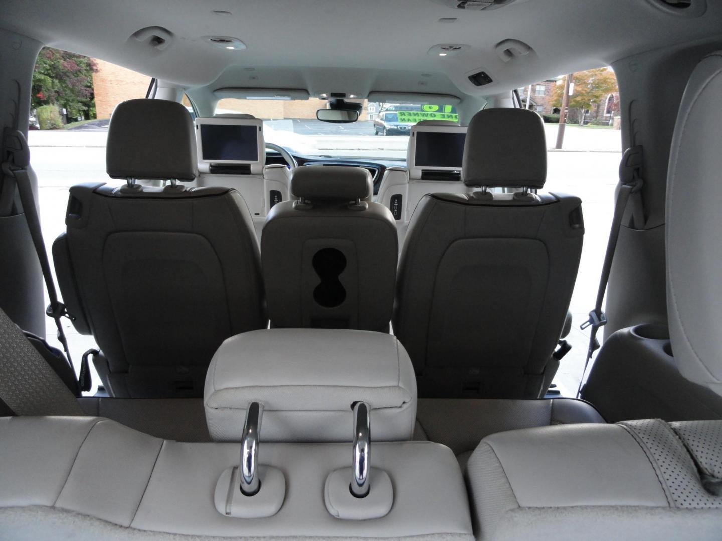 2018 Light Toffee Silver Metallic /Toffee/Cognac/Alloy Chrysler Pacifica Limited (2C4RC1GG3JR) with an 3.6L V6 DOHC 24V engine, 9 Speed Automatic transmission, located at 827 W 26th Street, Erie, PA, 16508, (814) 455-3401, 42.105431, -80.090942 - Thanks for looking at our one owner accident-free new arrival. This is the Limited model with eight passenger seating and lots of options including heated and cooled seats, remote start, stow and go, navigation with back up camera, surround cameras, rear entertainment, blind spot monitor, lane depar - Photo#39