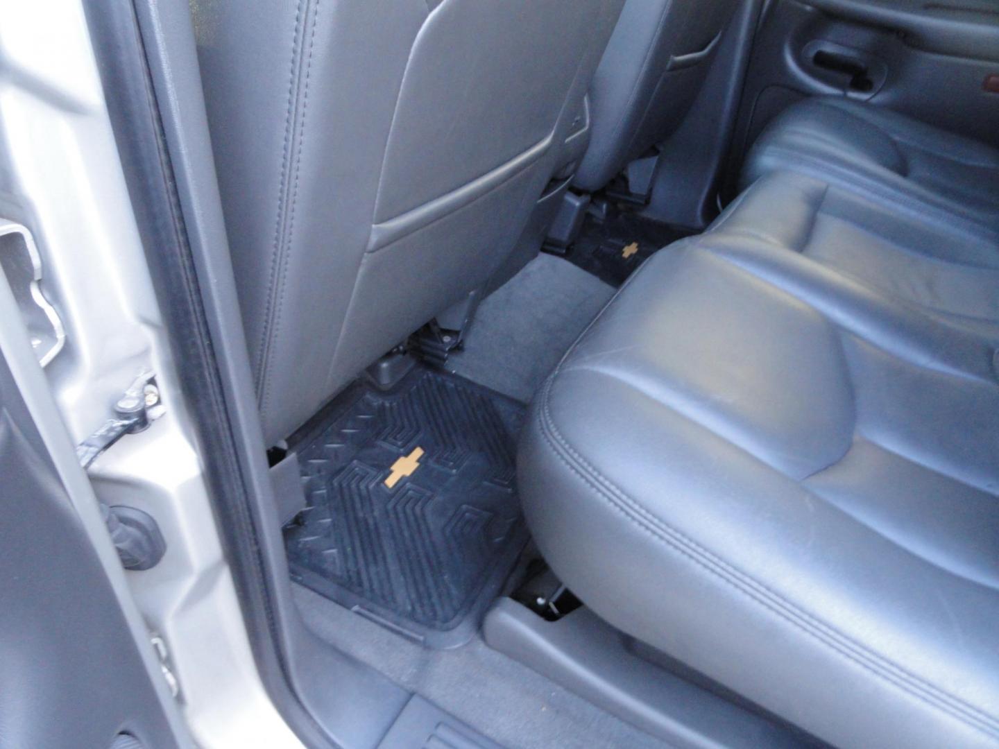 2004 Silver Birch /Graphite Chevrolet Avalanche 1500 4WD LT (3GNEK12T54G) with an 5.3L V8 OHV 16V engine, 4-Speed Automatic Overdrive transmission, located at 827 W 26th Street, Erie, PA, 16508, (814) 455-3401, 42.105431, -80.090942 - Thanks for looking at our super clean low mileage and accident-free recent arrival. This is the LT model with the 5.3 L V-8, four-wheel drive heated leather seating, power sunroof and lots more. We purchased this vehicle from a previous customer who was not able to drive it anymore and who took sup - Photo#34