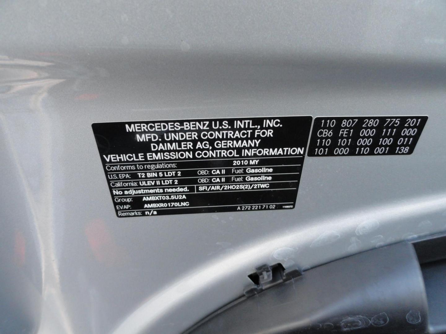 2010 Iridium Silver Metallic /Black Mercedes-Benz R-Class R350 4MATIC w/ 3rd Row (4JGCB6FE1AA) with an 3.5L V6 DOHC 24V engine, 7-Speed Automatic transmission, located at 827 W 26th Street, Erie, PA, 16508, (814) 455-3401, 42.105431, -80.090942 - Thanks for looking at our super clean, low mileage rust free and accident-free recent arrival. This is the R350 4Matic 7 passenger with heated leather seats, panoramic sunroof, back up camera, navigation, both remotes and keys, the factory owners' manuals and factory floor mats. A recent service was - Photo#50