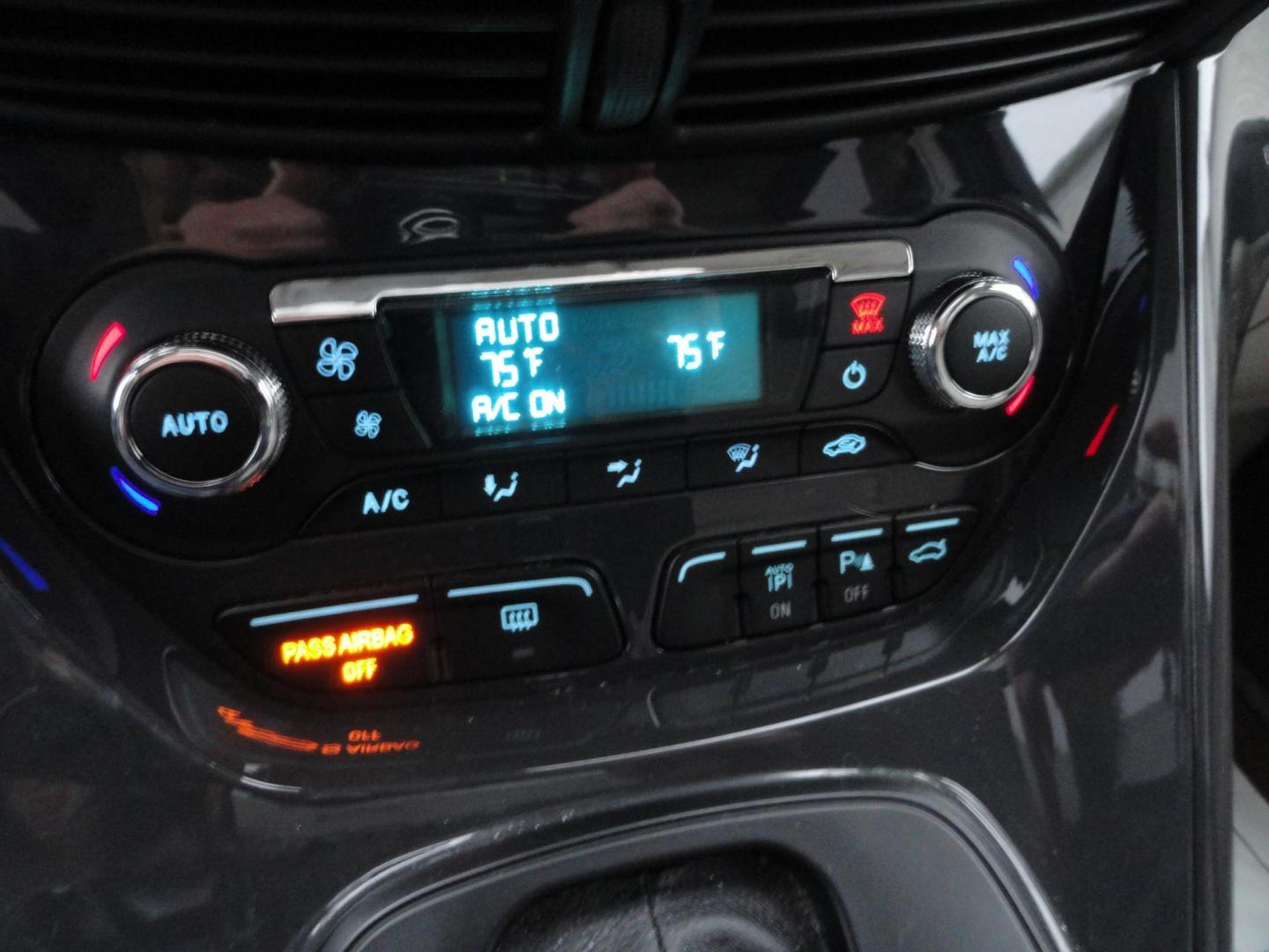 2015 White Platinum Tricoat /Tan Ford Escape Titanium 4WD (1FMCU9J94FU) with an 2.0L L4 DOHC 16V engine, 6-Speed Automatic transmission, located at 827 W 26th Street, Erie, PA, 16508, (814) 455-3401, 42.105431, -80.090942 - Photo#14