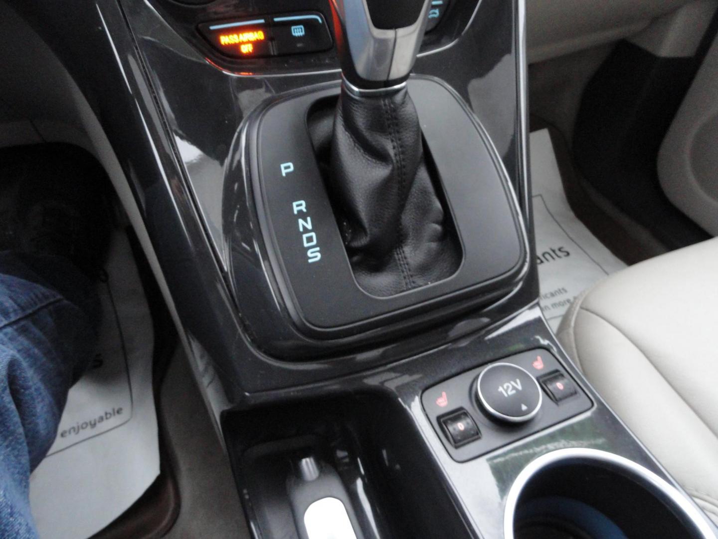 2015 White Platinum Tricoat /Tan Ford Escape Titanium 4WD (1FMCU9J94FU) with an 2.0L L4 DOHC 16V engine, 6-Speed Automatic transmission, located at 827 W 26th Street, Erie, PA, 16508, (814) 455-3401, 42.105431, -80.090942 - Photo#15