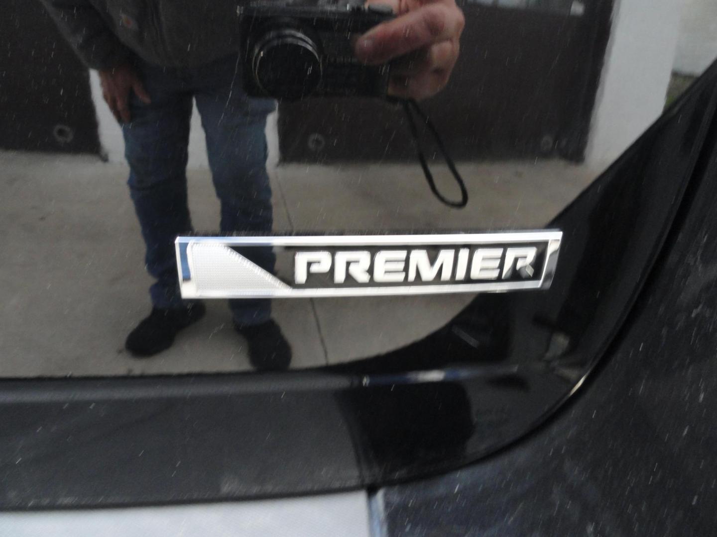 2017 Black Metallic /Greystone Chevrolet Equinox Premier AWD (2GNFLGE30H6) with an 3.6L V6 DOHC 24V engine, 6A transmission, located at 827 W 26th Street, Erie, PA, 16508, (814) 455-3401, 42.105431, -80.090942 - Photo#9