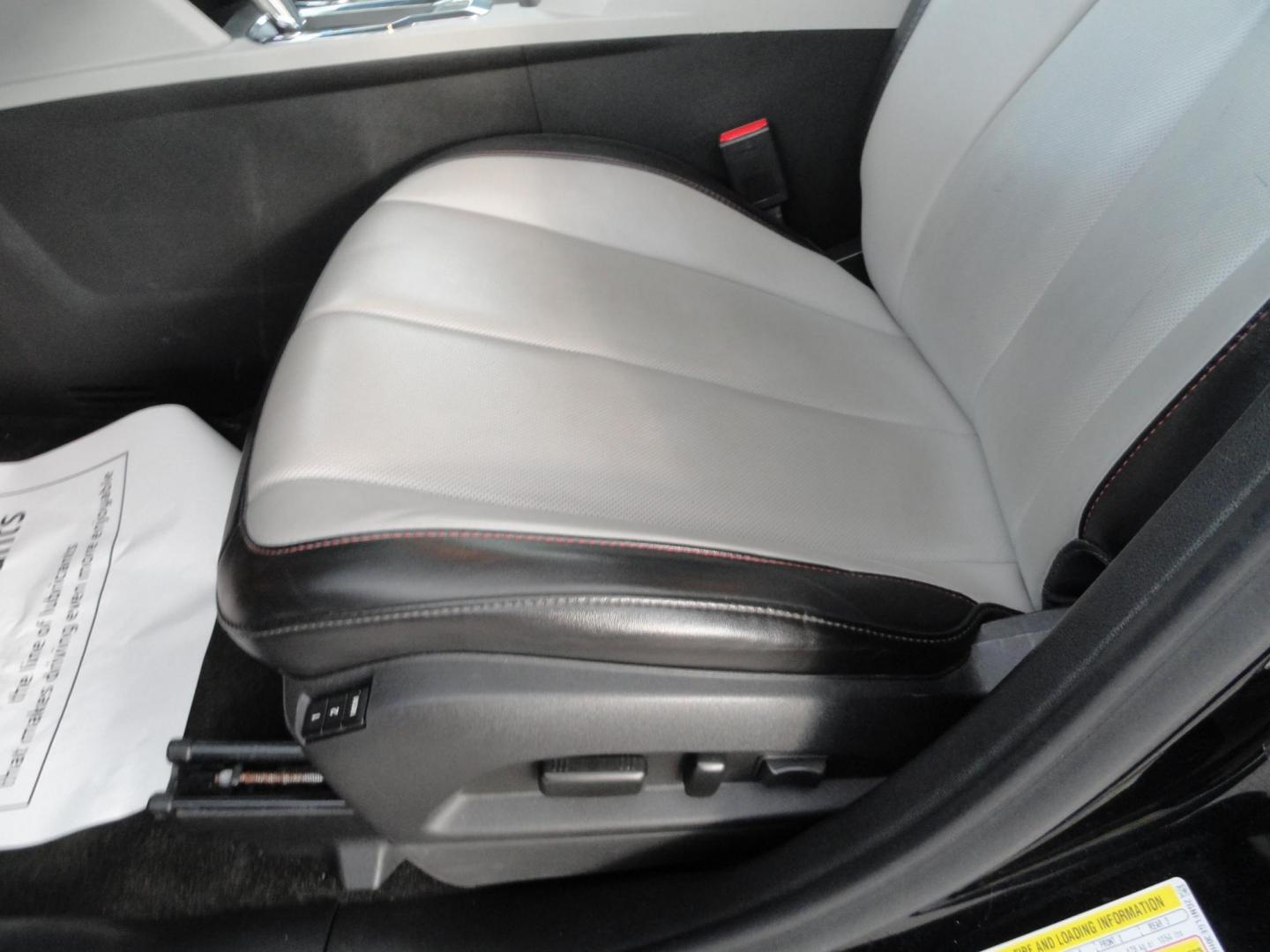 2017 Black Metallic /Greystone Chevrolet Equinox Premier AWD (2GNFLGE30H6) with an 3.6L V6 DOHC 24V engine, 6A transmission, located at 827 W 26th Street, Erie, PA, 16508, (814) 455-3401, 42.105431, -80.090942 - Photo#26