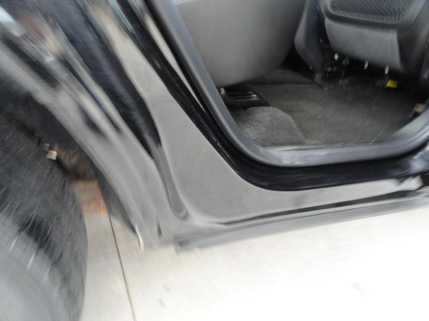 2017 Black Metallic /Greystone Chevrolet Equinox Premier AWD (2GNFLGE30H6) with an 3.6L V6 DOHC 24V engine, 6A transmission, located at 827 W 26th Street, Erie, PA, 16508, (814) 455-3401, 42.105431, -80.090942 - Photo#36